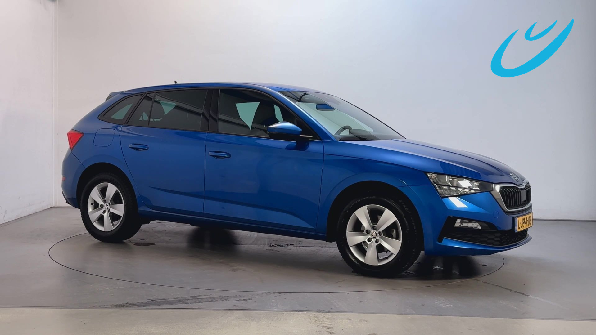 Skoda Scala 1.0 TSI 110pk DSG Sport Business Navigatie Parkeersensoren Virtual Cockpit 2021 - voorkant