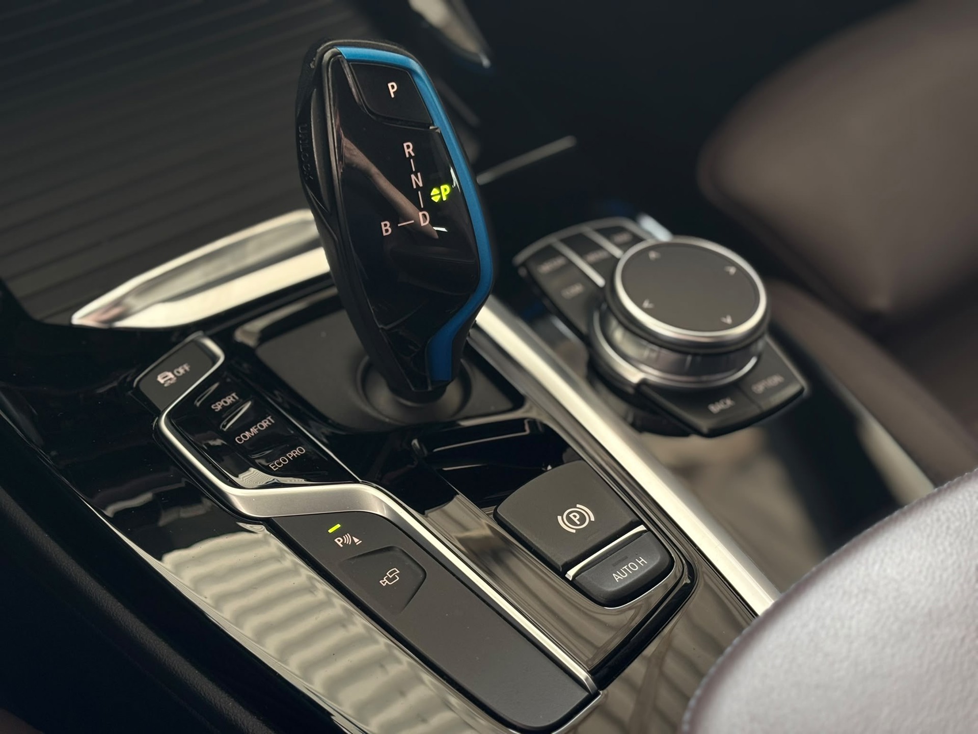 Foto van BMW Ix3