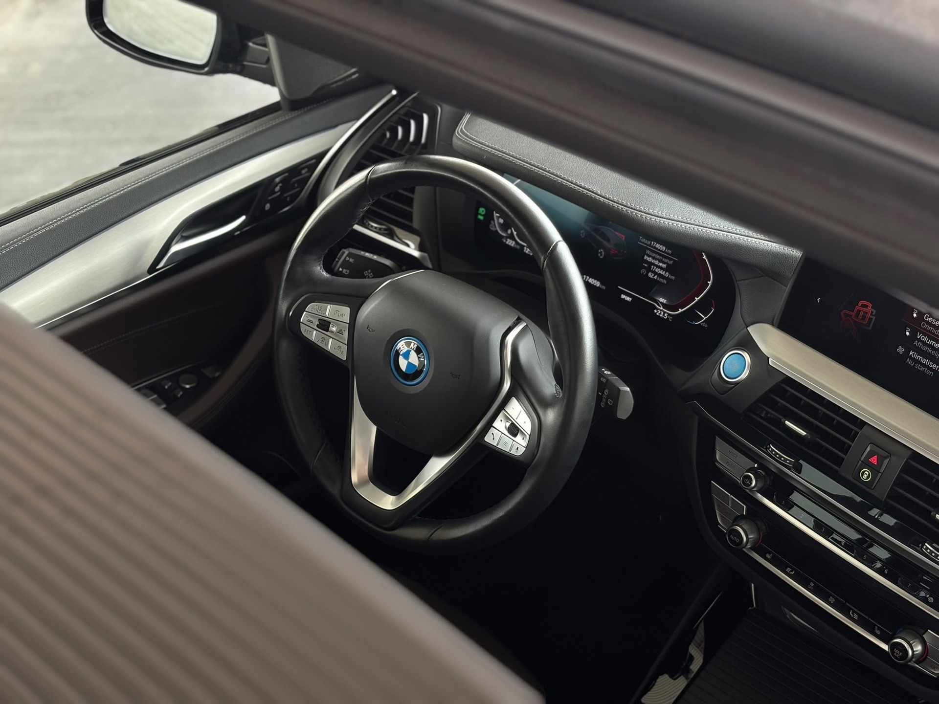 Foto van BMW Ix3
