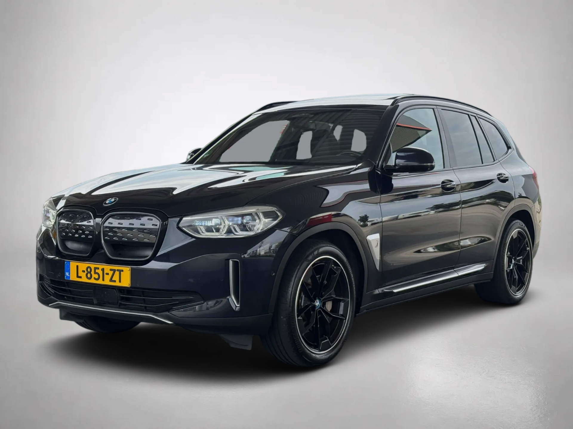 Foto van BMW Ix3