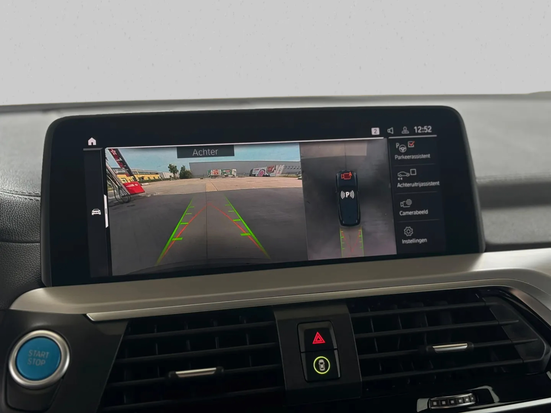 Foto van BMW Ix3