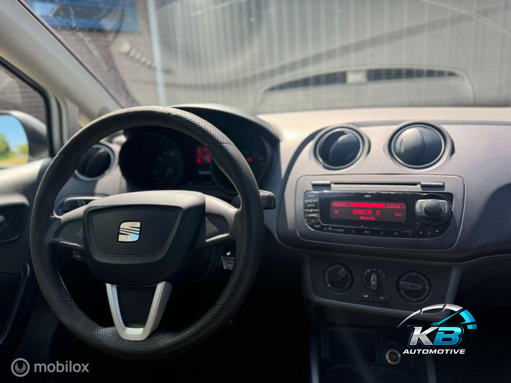 Foto van Seat Ibiza ST