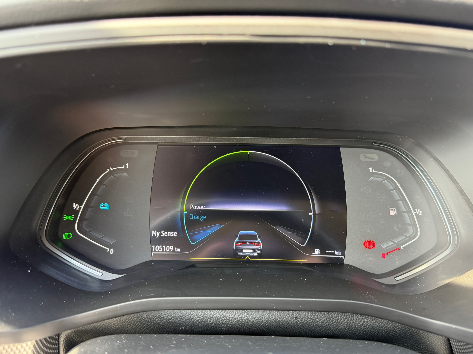 Foto van Renault Arkana E-tech