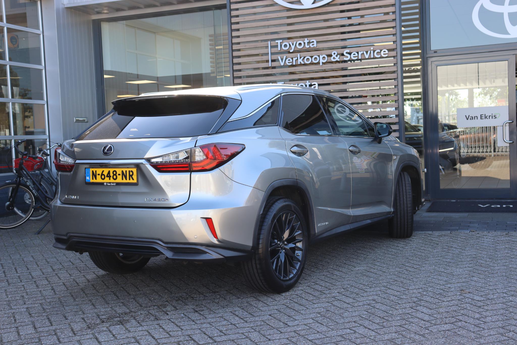 Foto van Lexus Lexus Rx450h