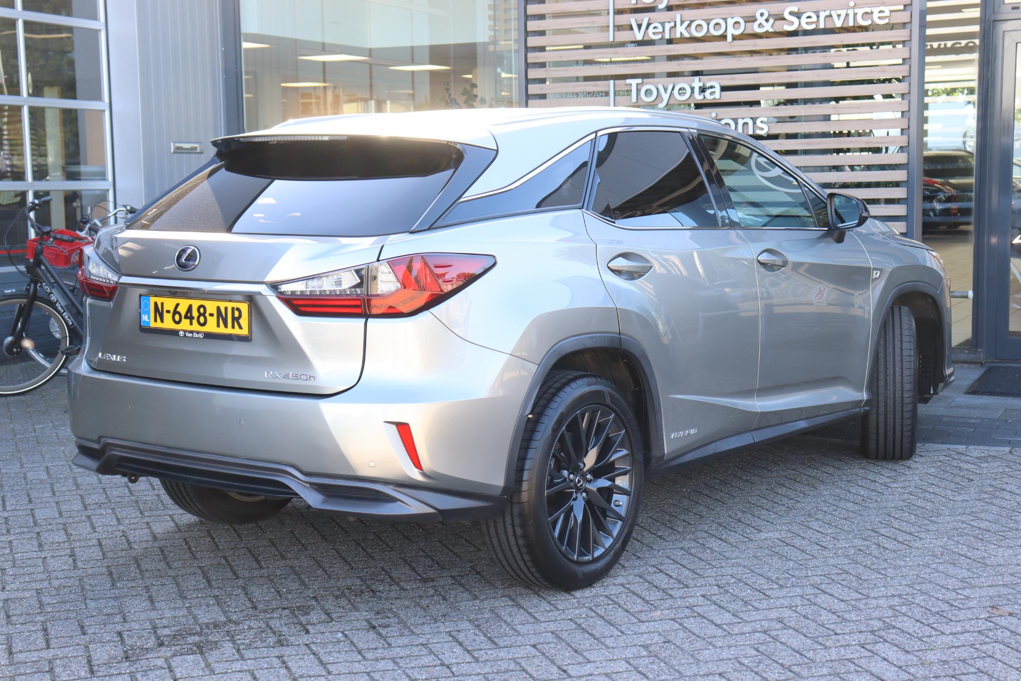 Foto van Lexus Lexus Rx450h