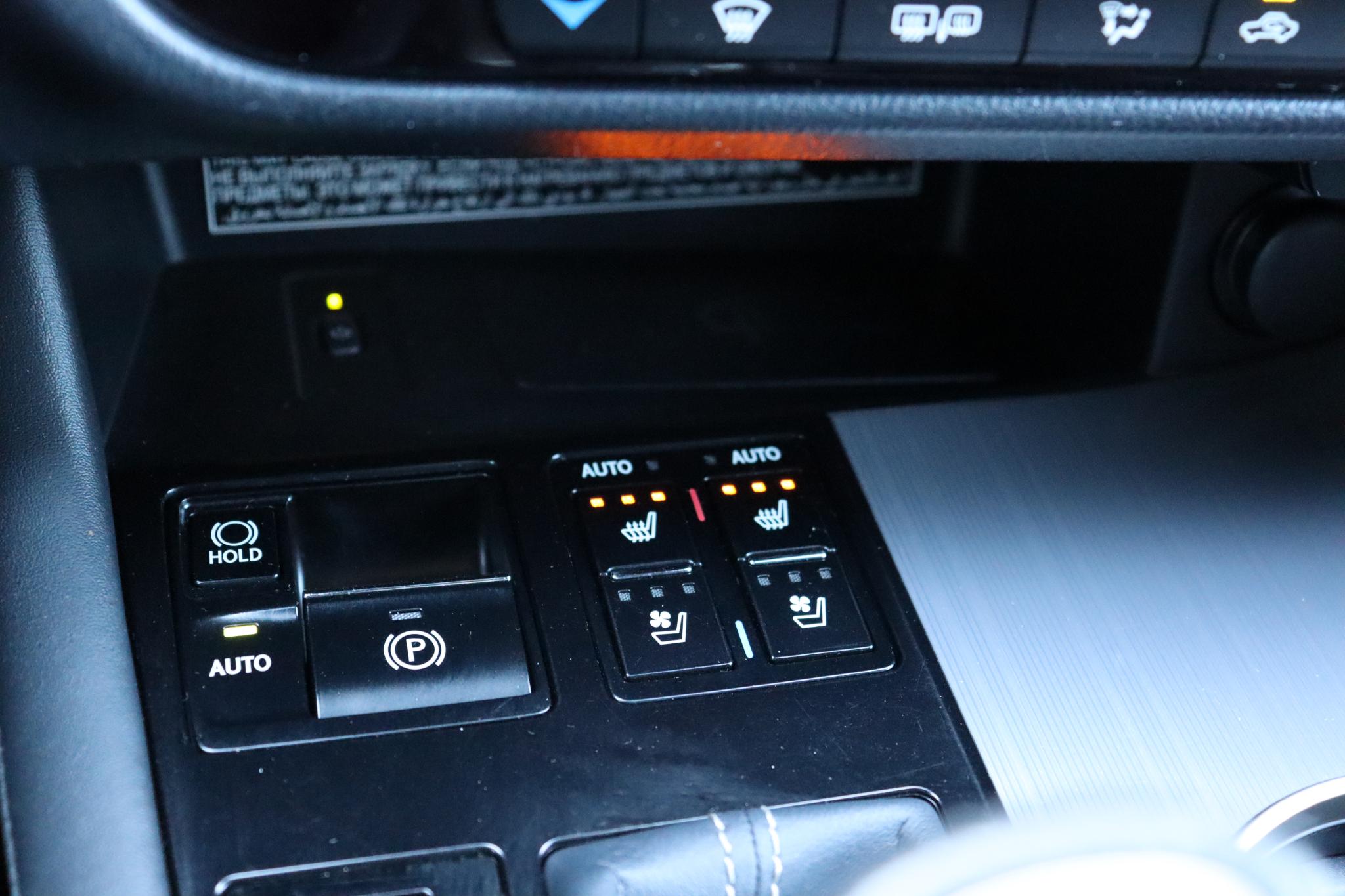 Foto van Lexus Lexus Rx450h