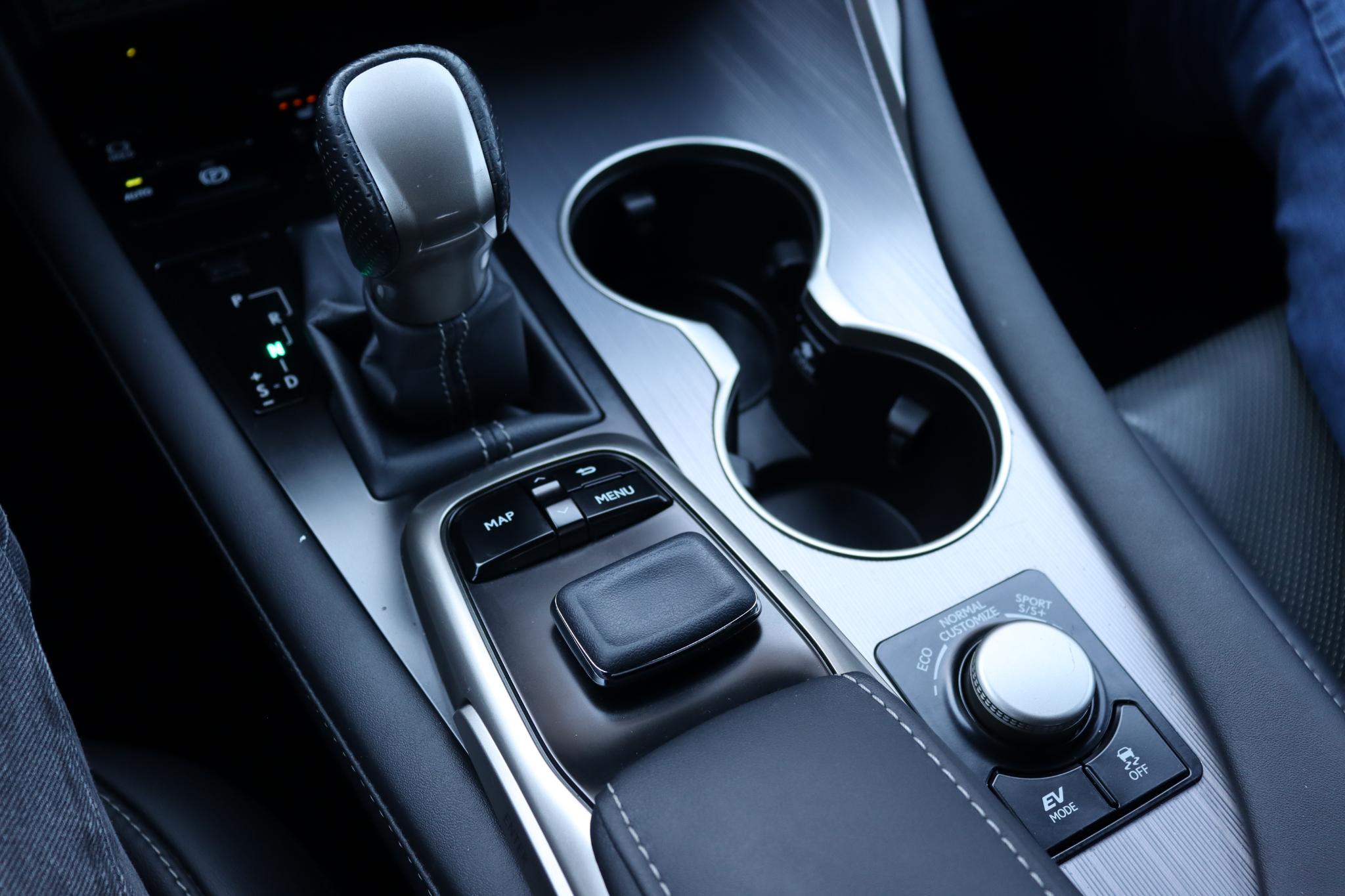 Foto van Lexus Lexus Rx450h