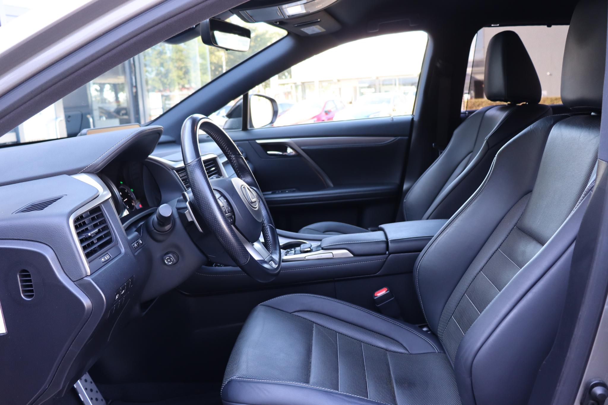 Foto van Lexus Lexus Rx450h