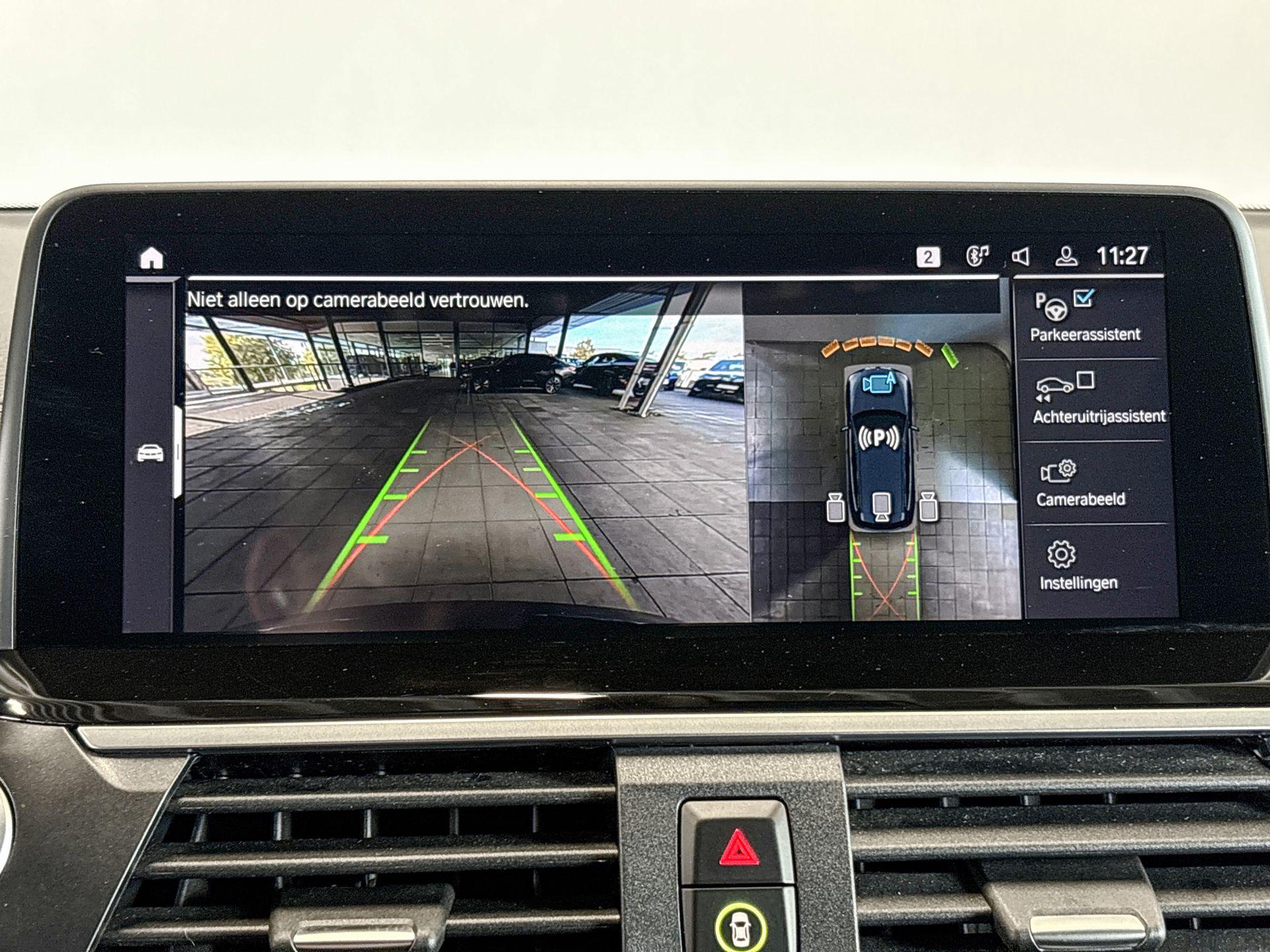 Foto van BMW Ix3