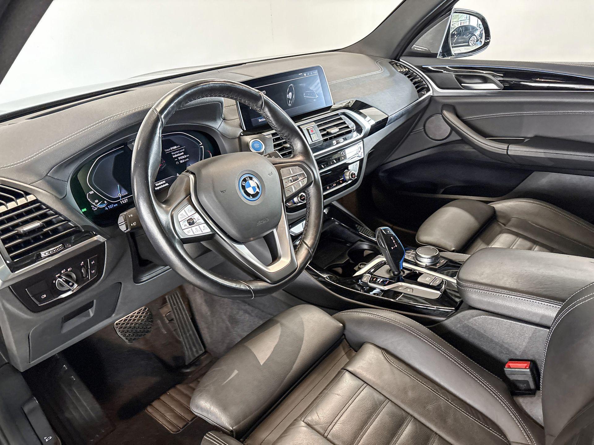 Foto van BMW Ix3