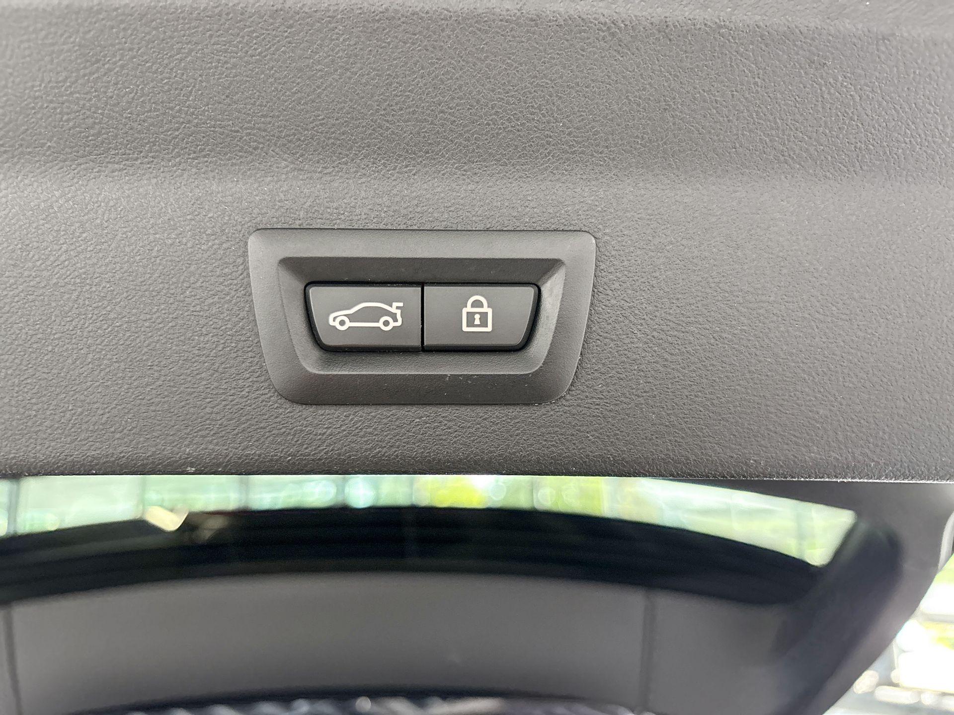 Foto van BMW Ix3