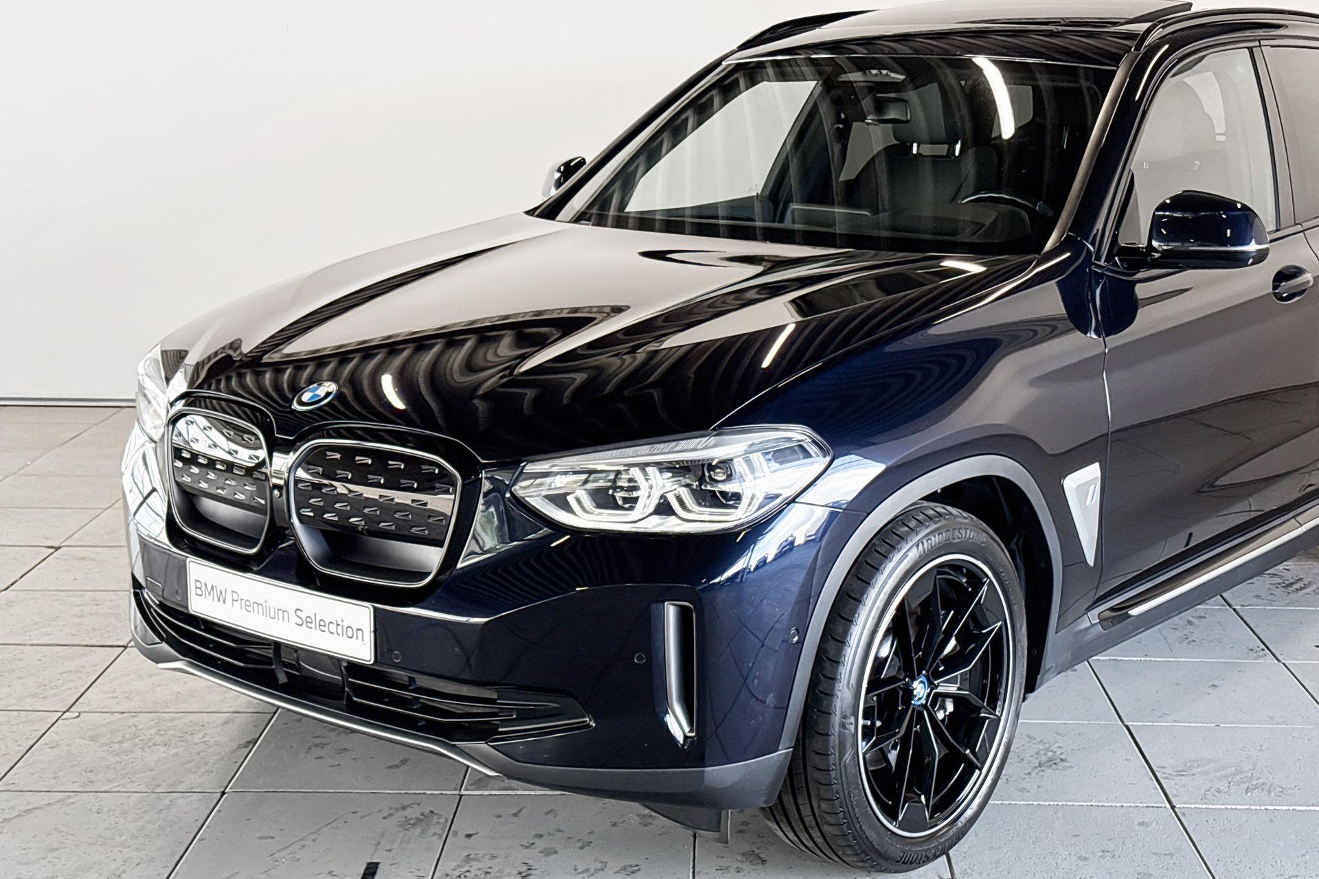 Foto van BMW Ix3