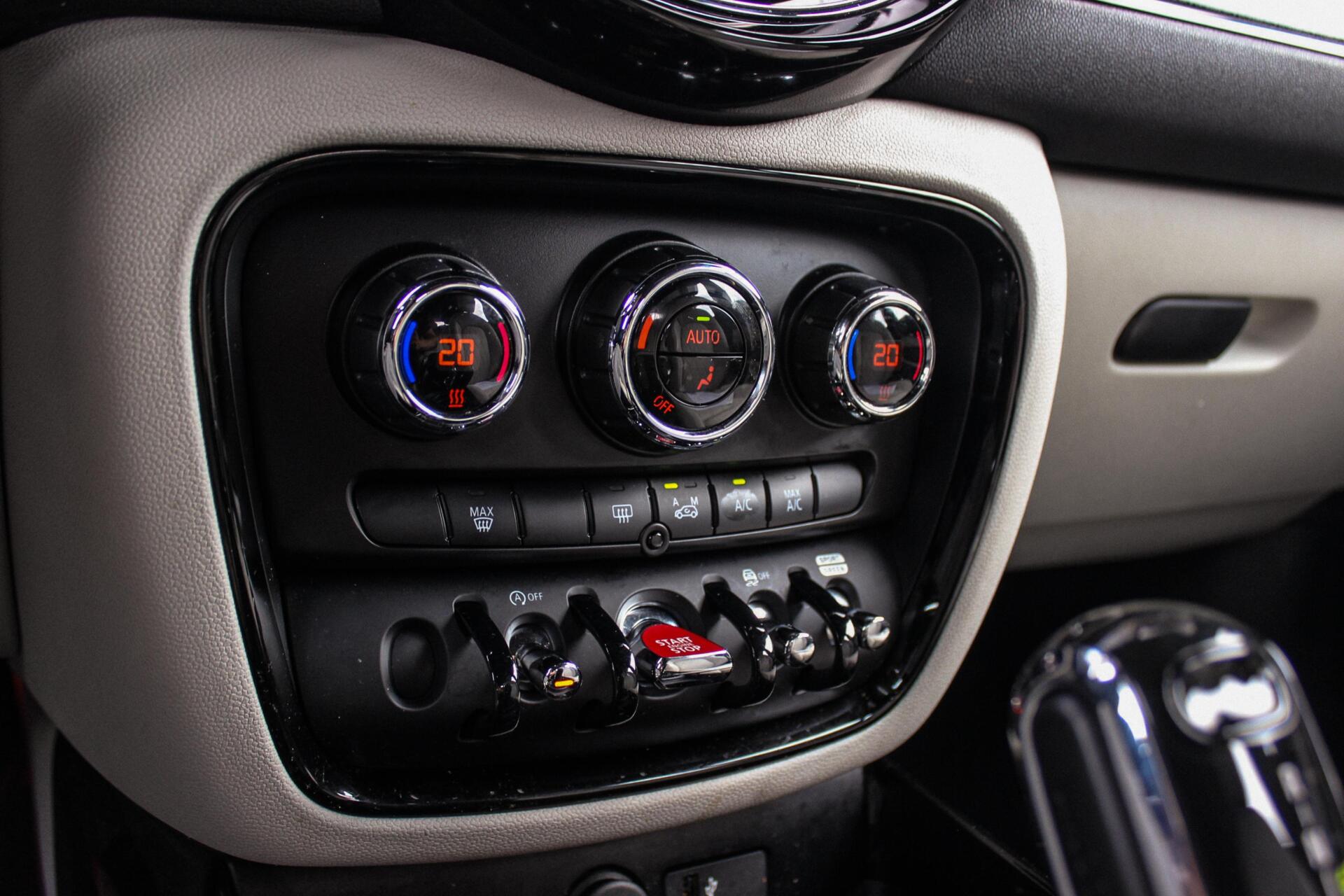 Foto van Mini Clubman Cooper