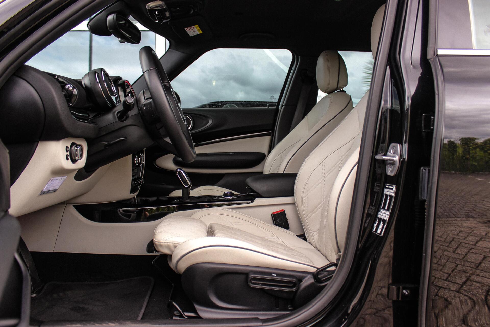 Foto van Mini Clubman Cooper