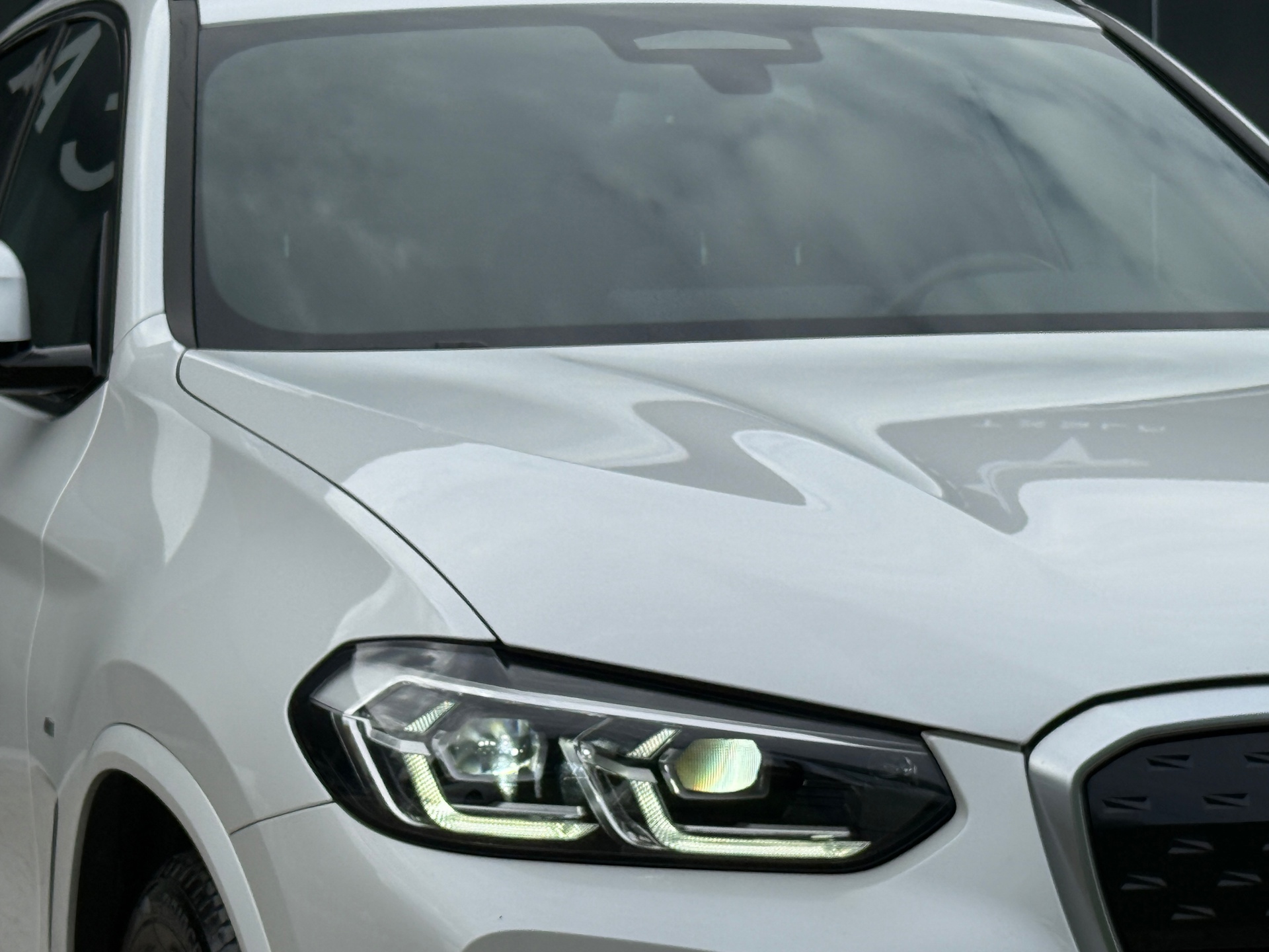 Foto van BMW Ix3