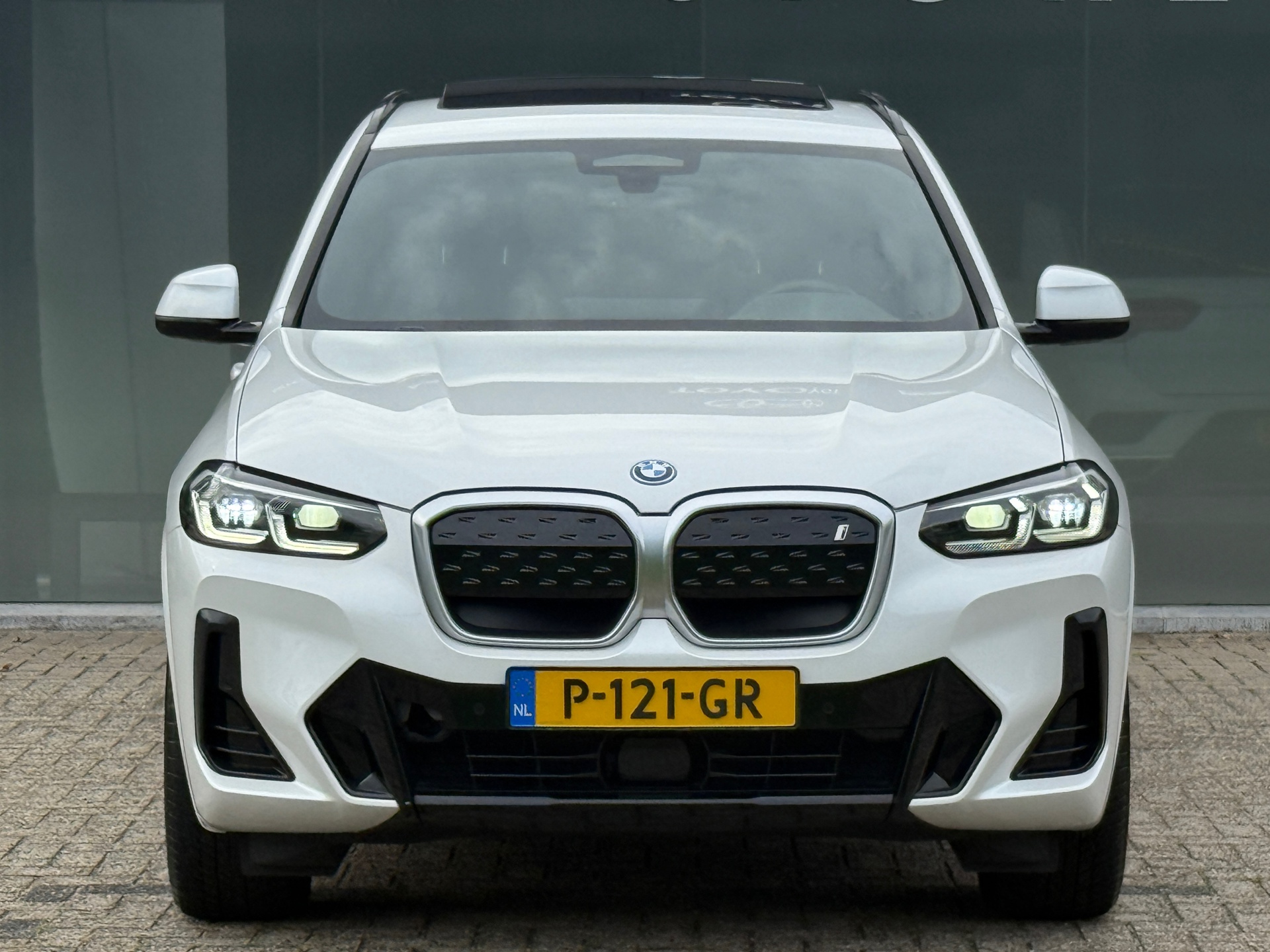 Foto van BMW Ix3