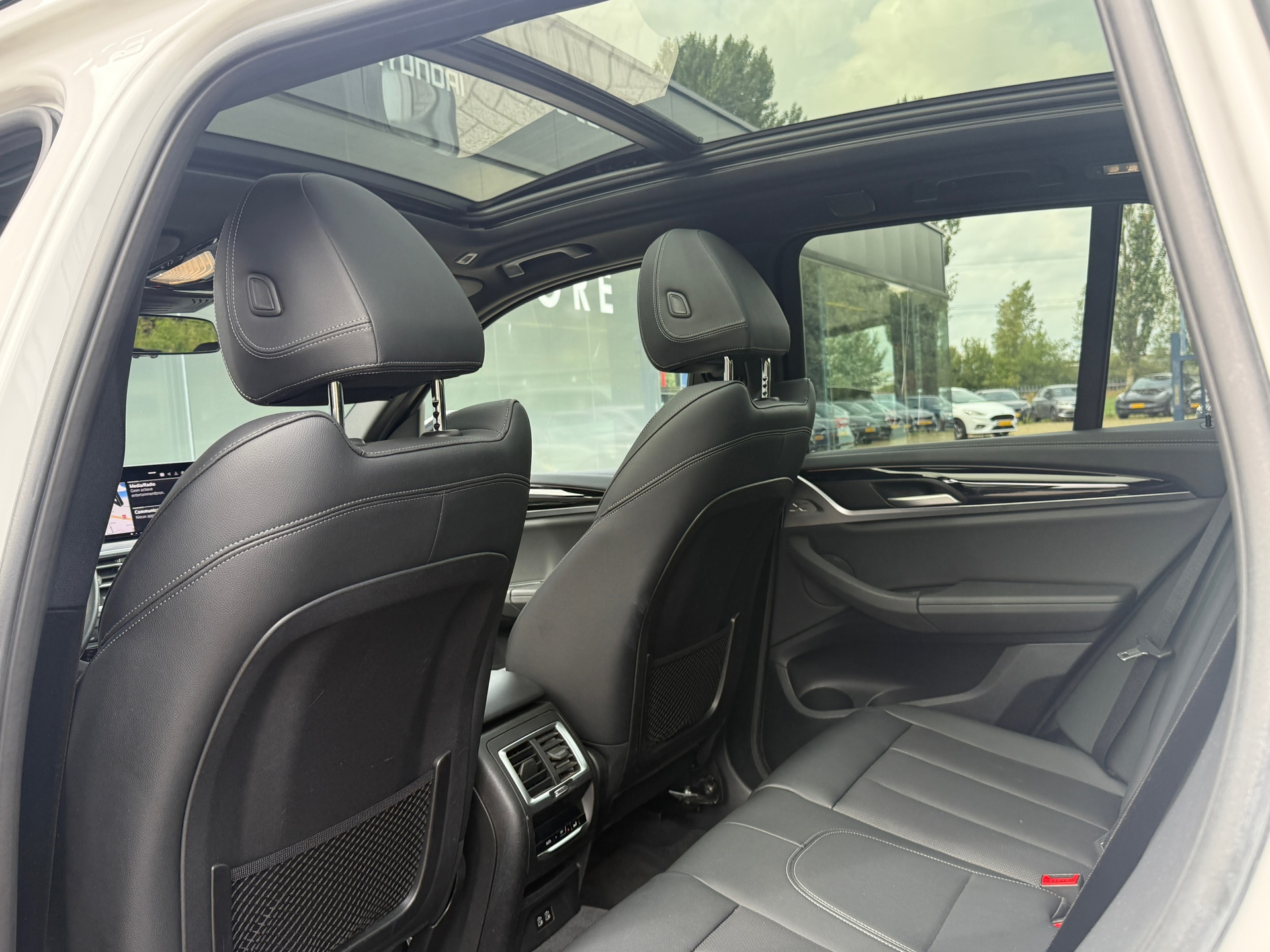 Foto van BMW Ix3