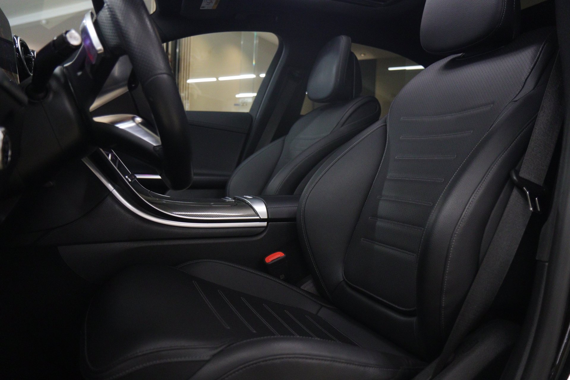 Foto van Mercedes-Benz C 300 E