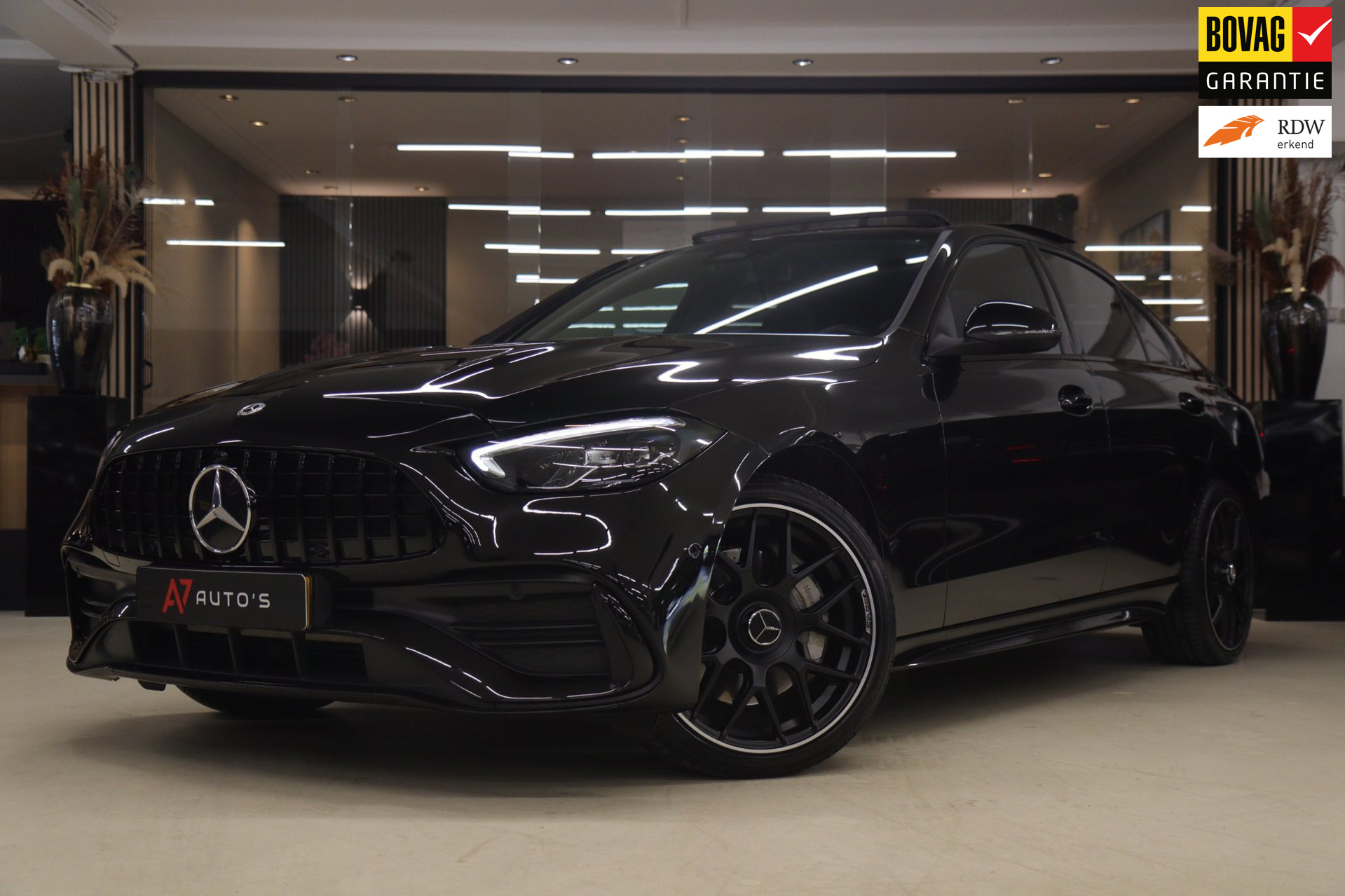 Mercedes-Benz C 300 E 300 E AMG Line PANO/CARPLAY/SFEERV/CAMERA/BOMVOL 2022 - voorkant