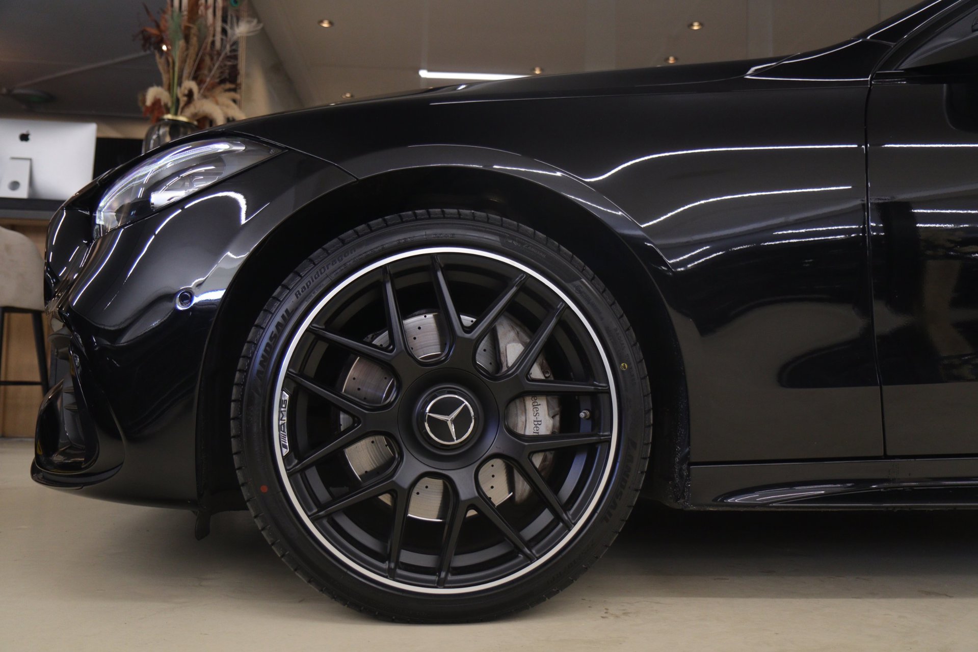 Foto van Mercedes-Benz C 300 E