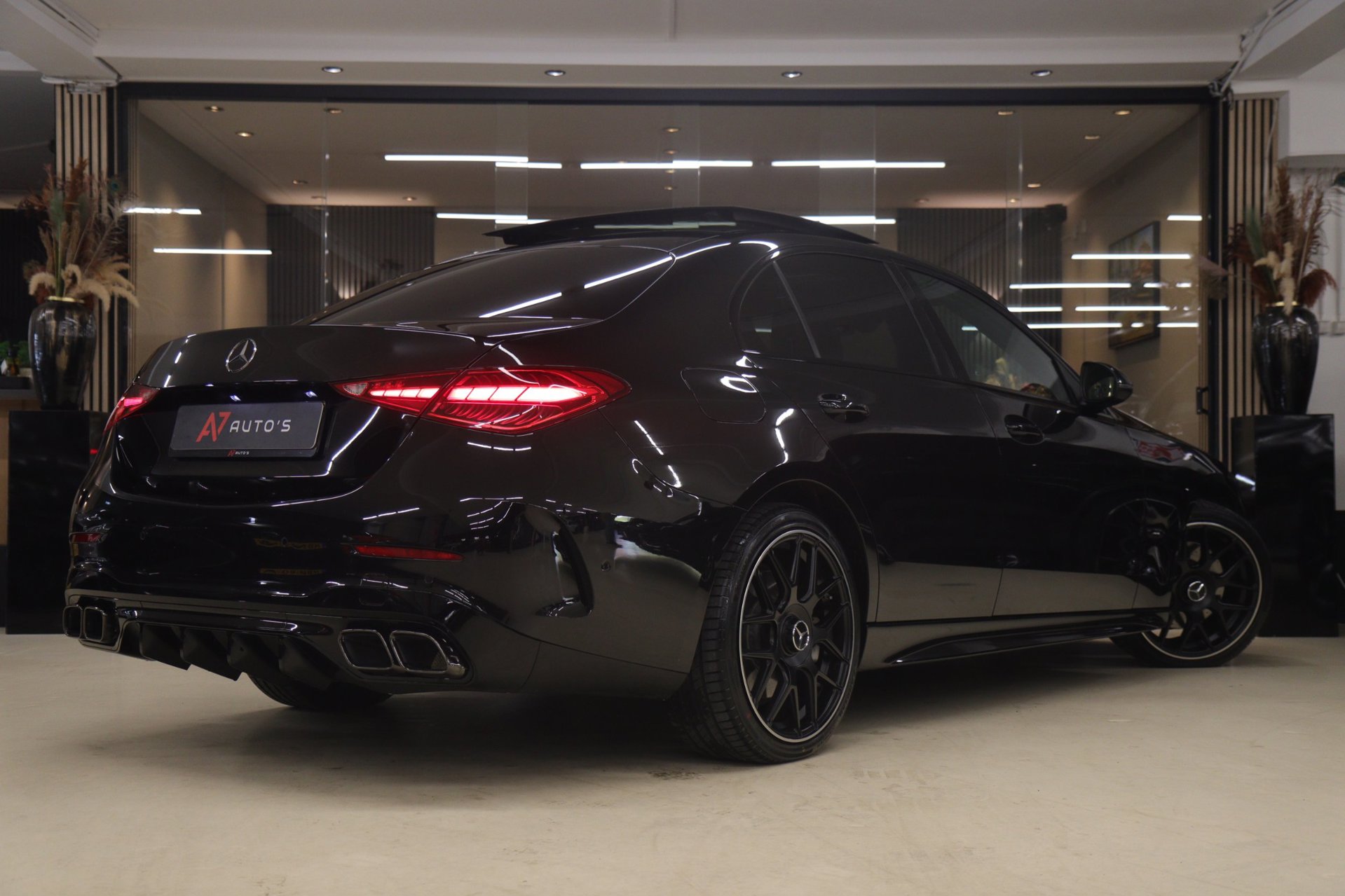 Foto van Mercedes-Benz C 300 E