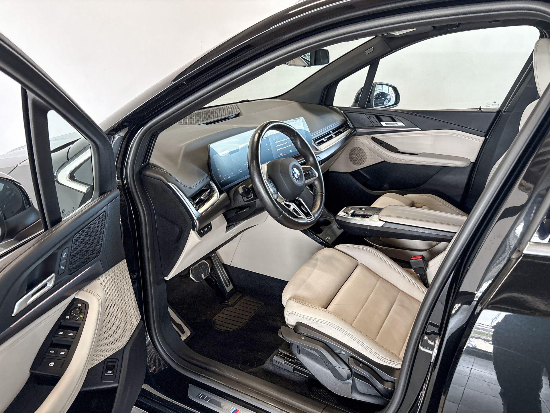 Foto van BMW 220i Active Tourer