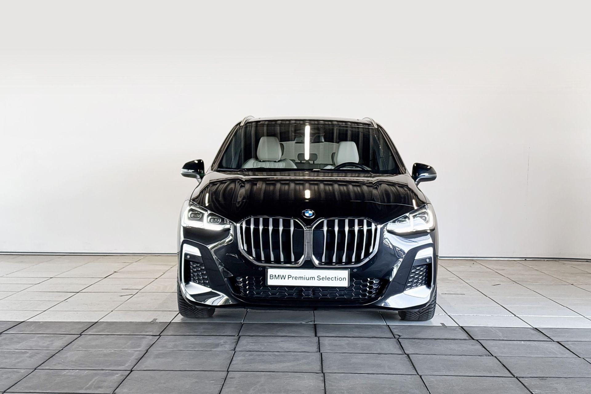 Foto van BMW 220i Active Tourer