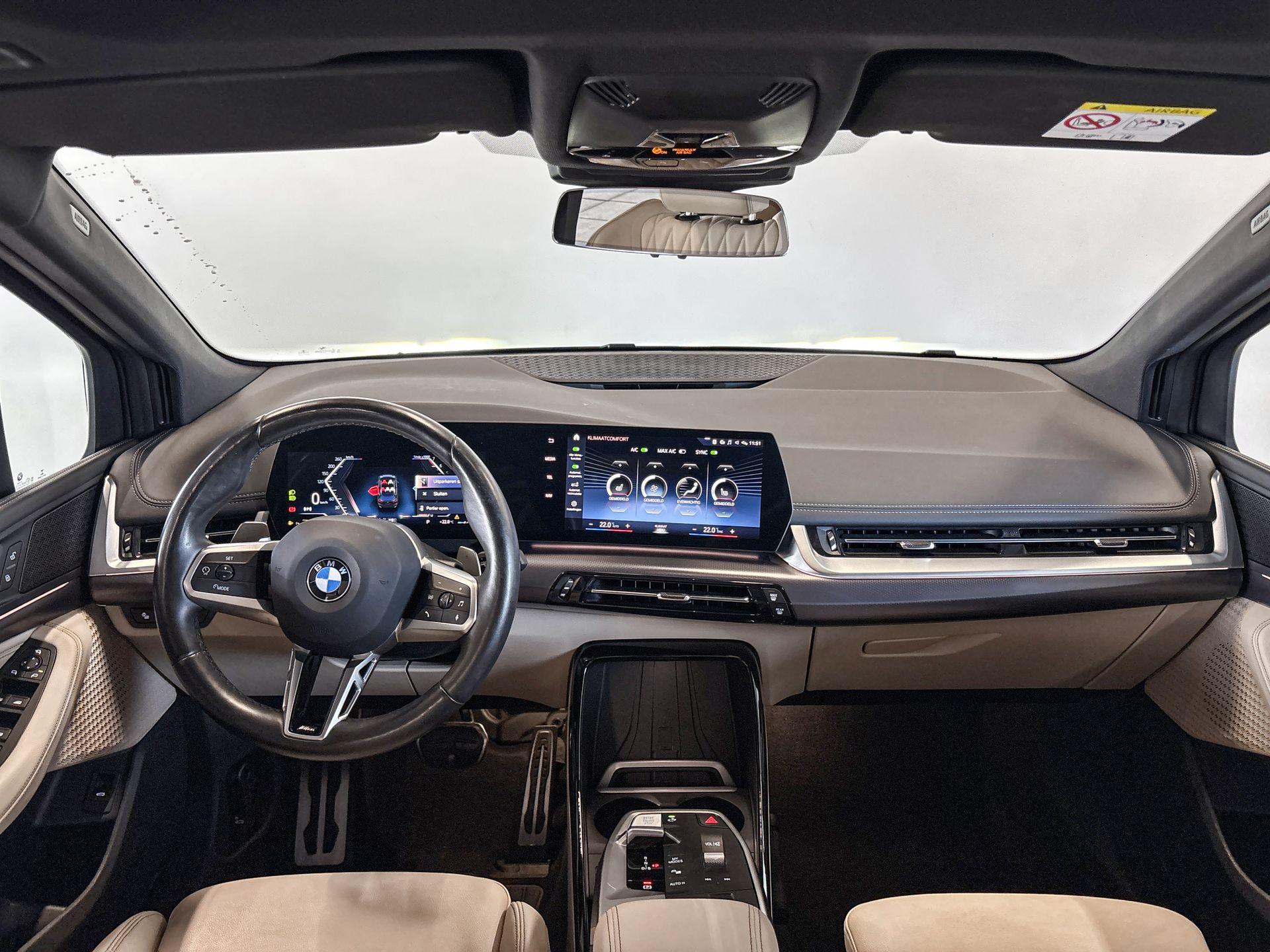 Foto van BMW 220i Active Tourer