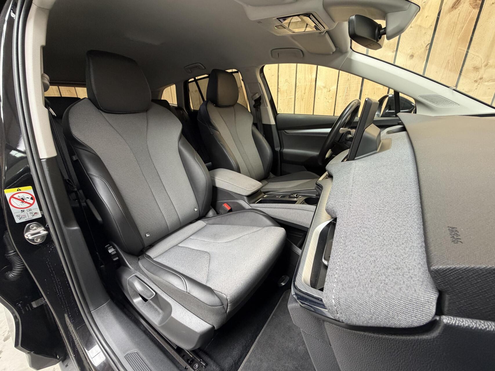 Foto van Skoda Enyaq 80