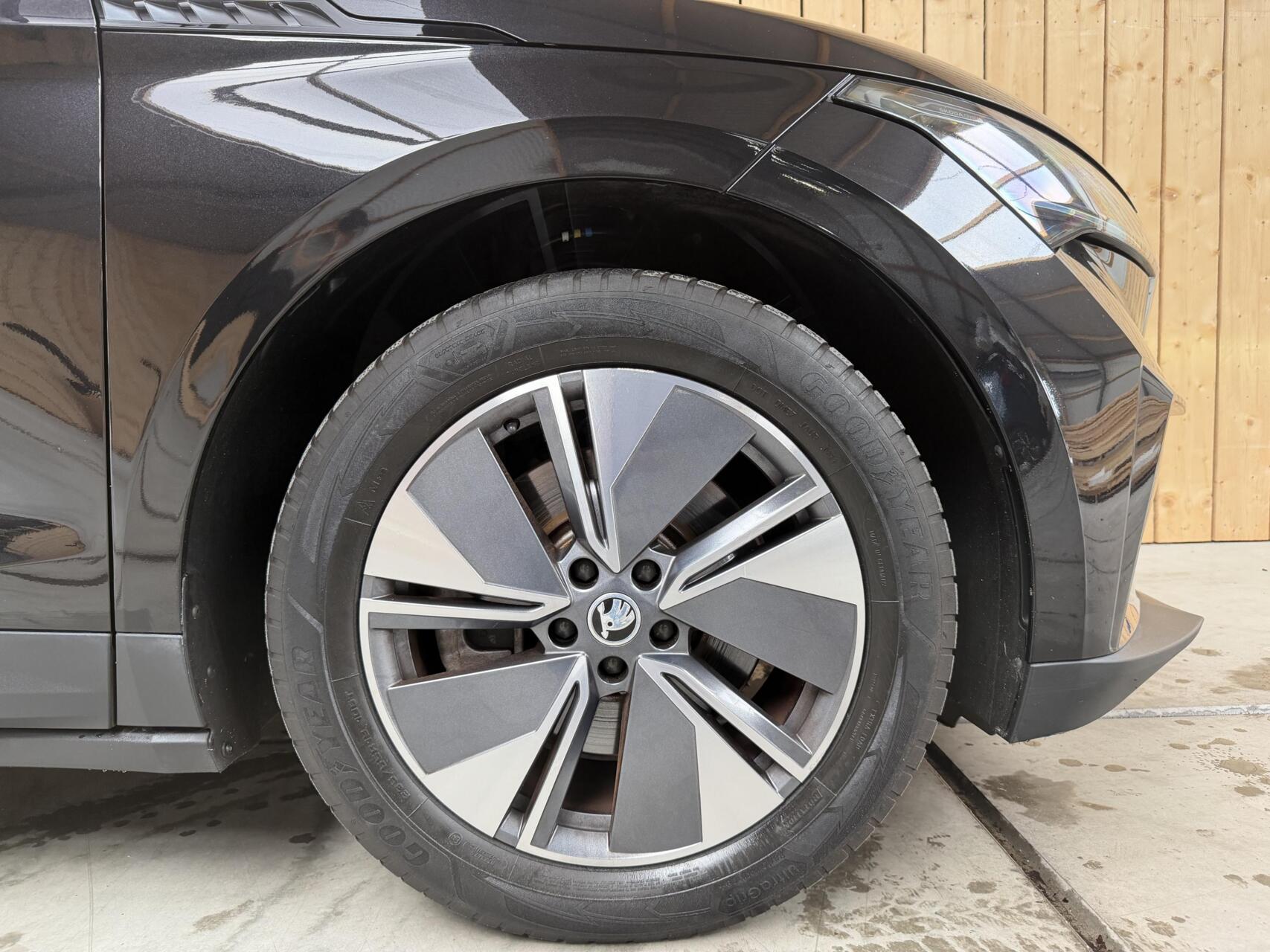 Foto van Skoda Enyaq 80