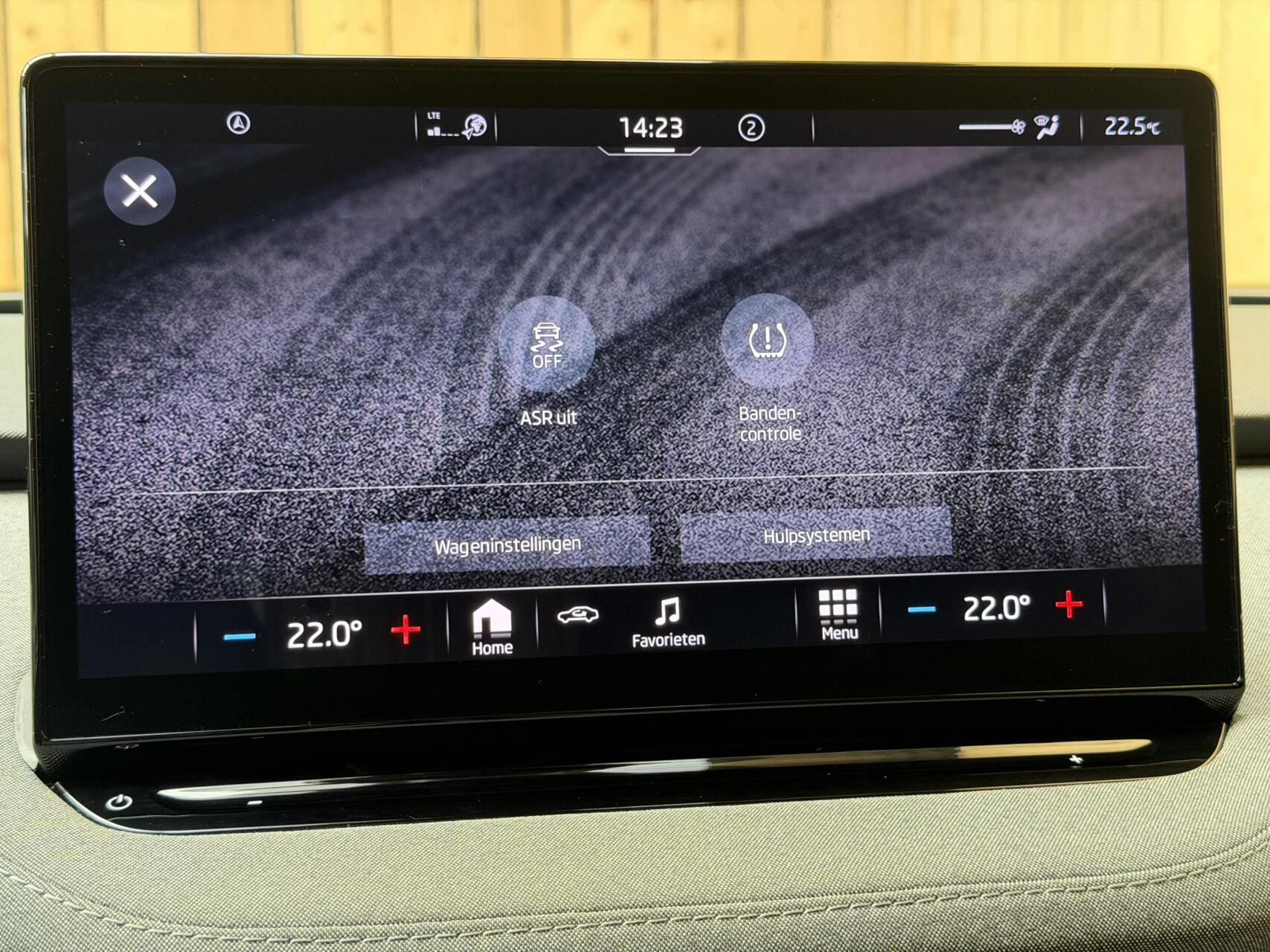 Foto van Skoda Enyaq 80