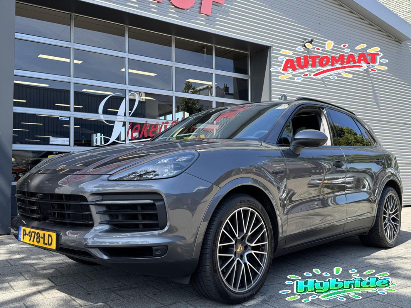 Porsche Cayenne 3.0 E-Hybrid SPORT - Panorama dak I Sport pakket I Leer I Airco I 21"Sport velgen I Black Trim I Nacht camera 2020 - voorkant