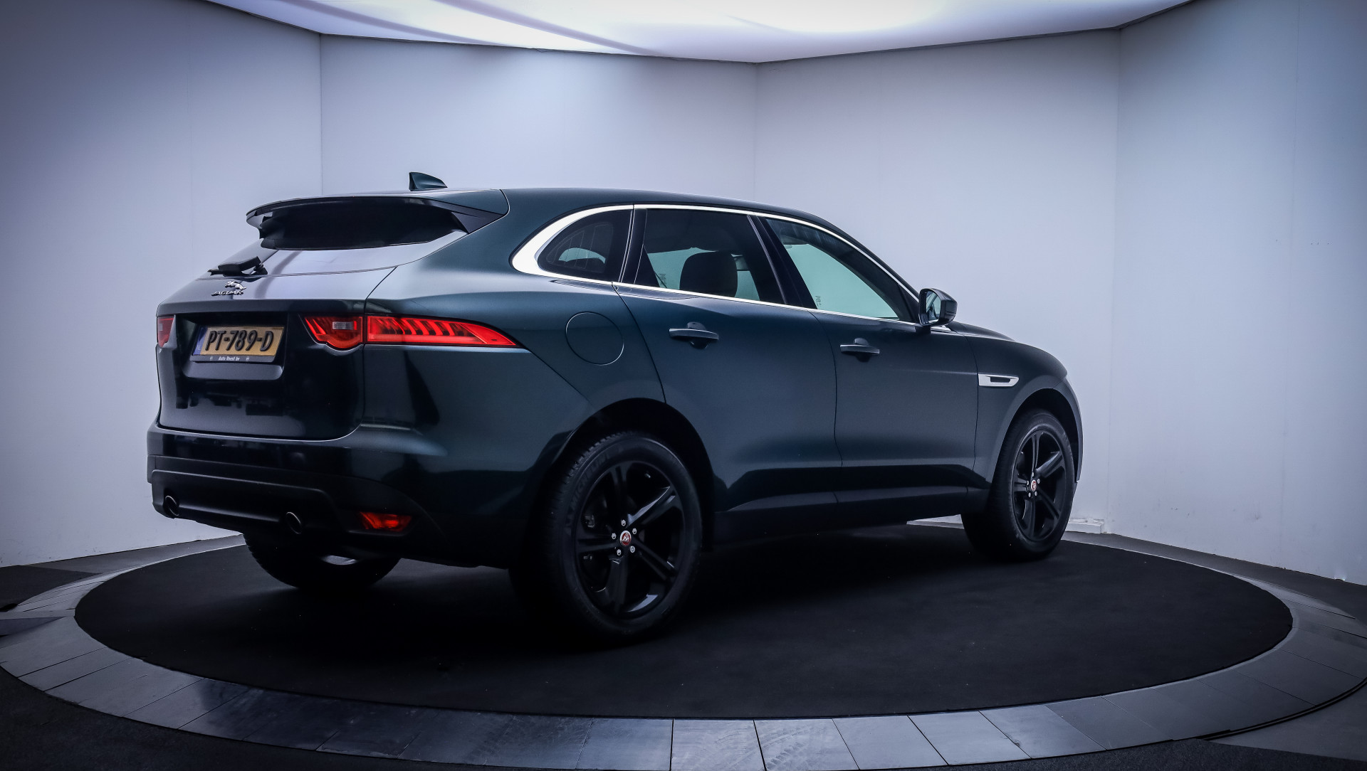 Foto van Jaguar Jaguar F-pace