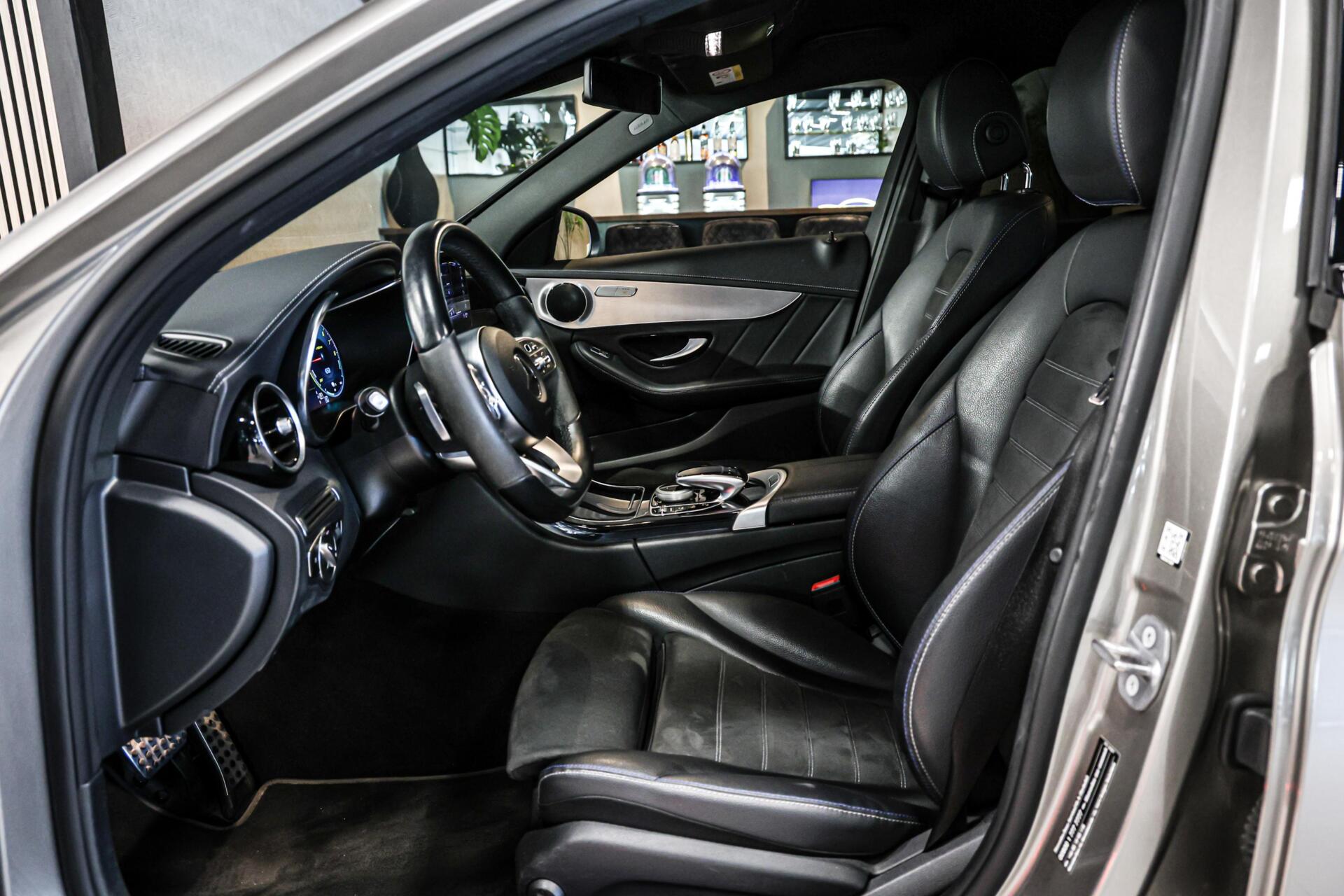 Foto van Mercedes-Benz C 300 E