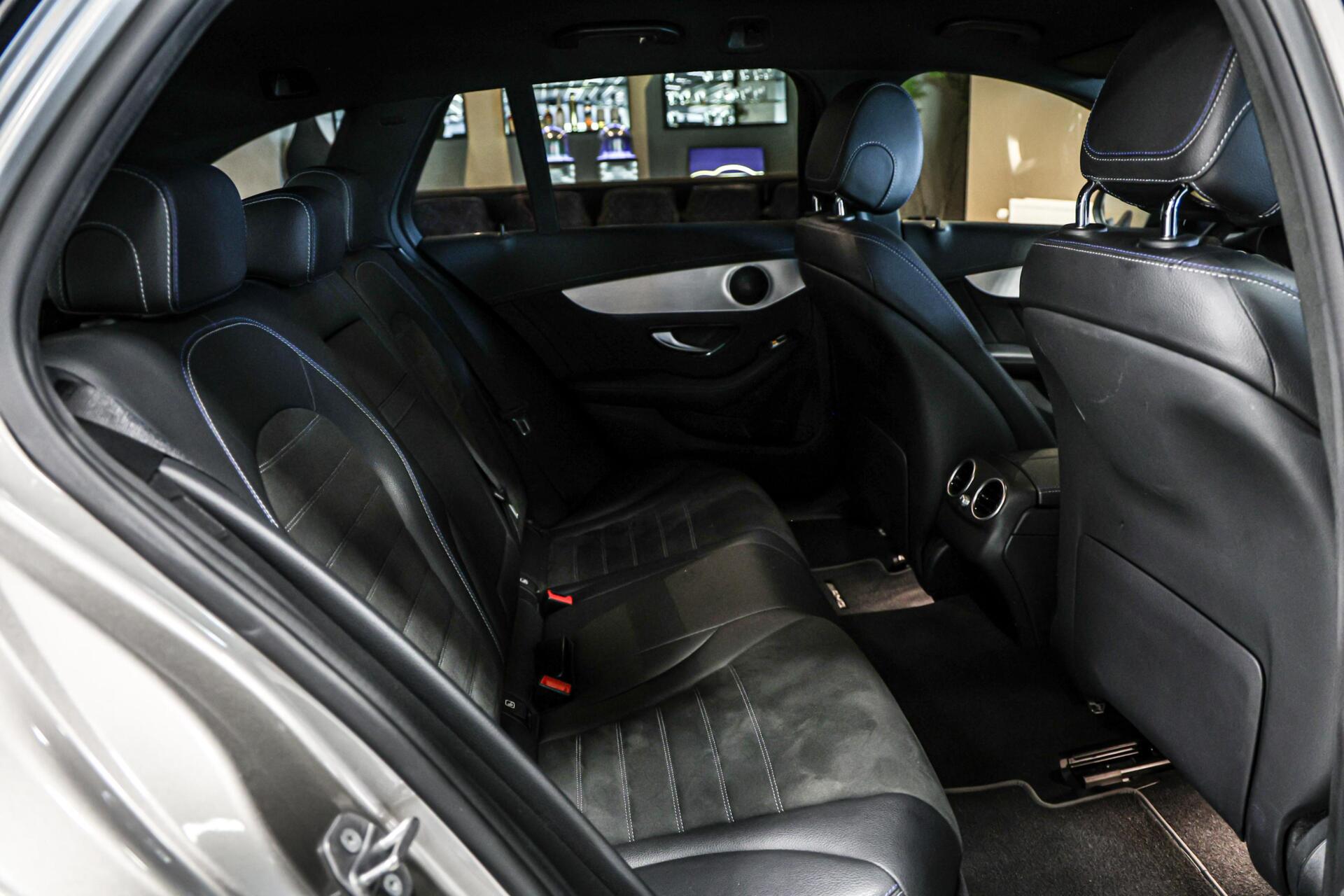 Foto van Mercedes-Benz C 300 E