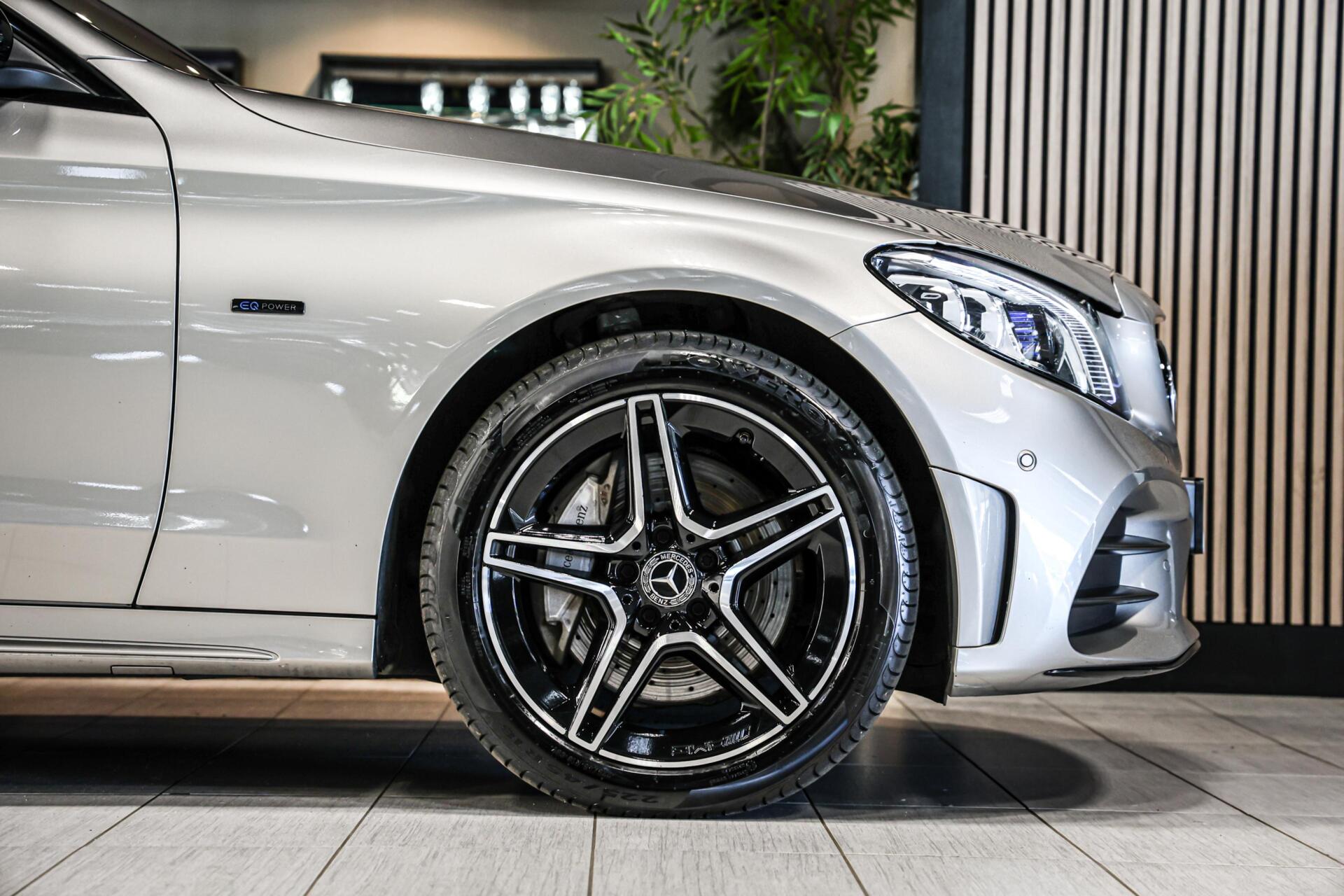 Foto van Mercedes-Benz C 300 E