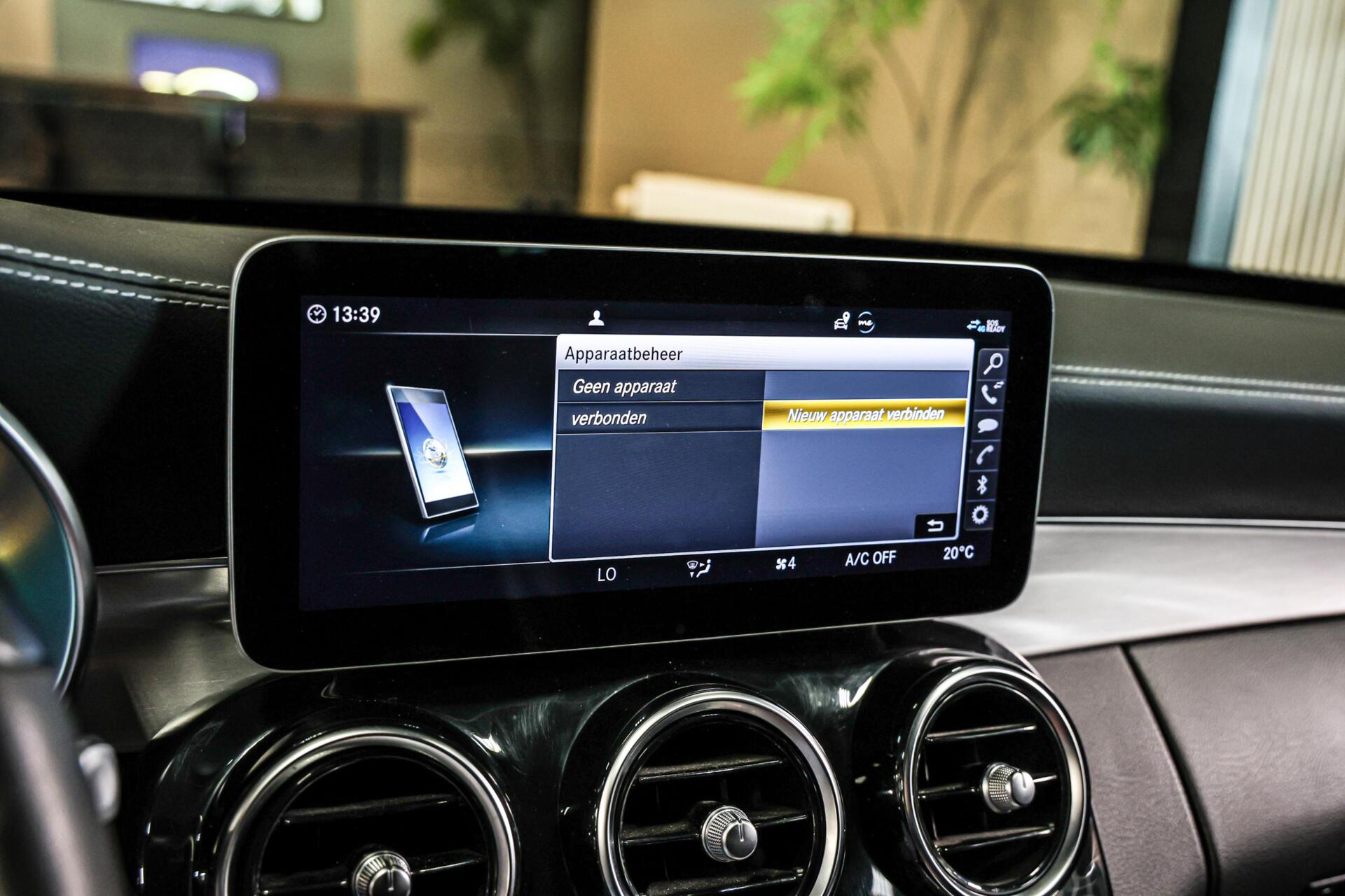 Foto van Mercedes-Benz C 300 E