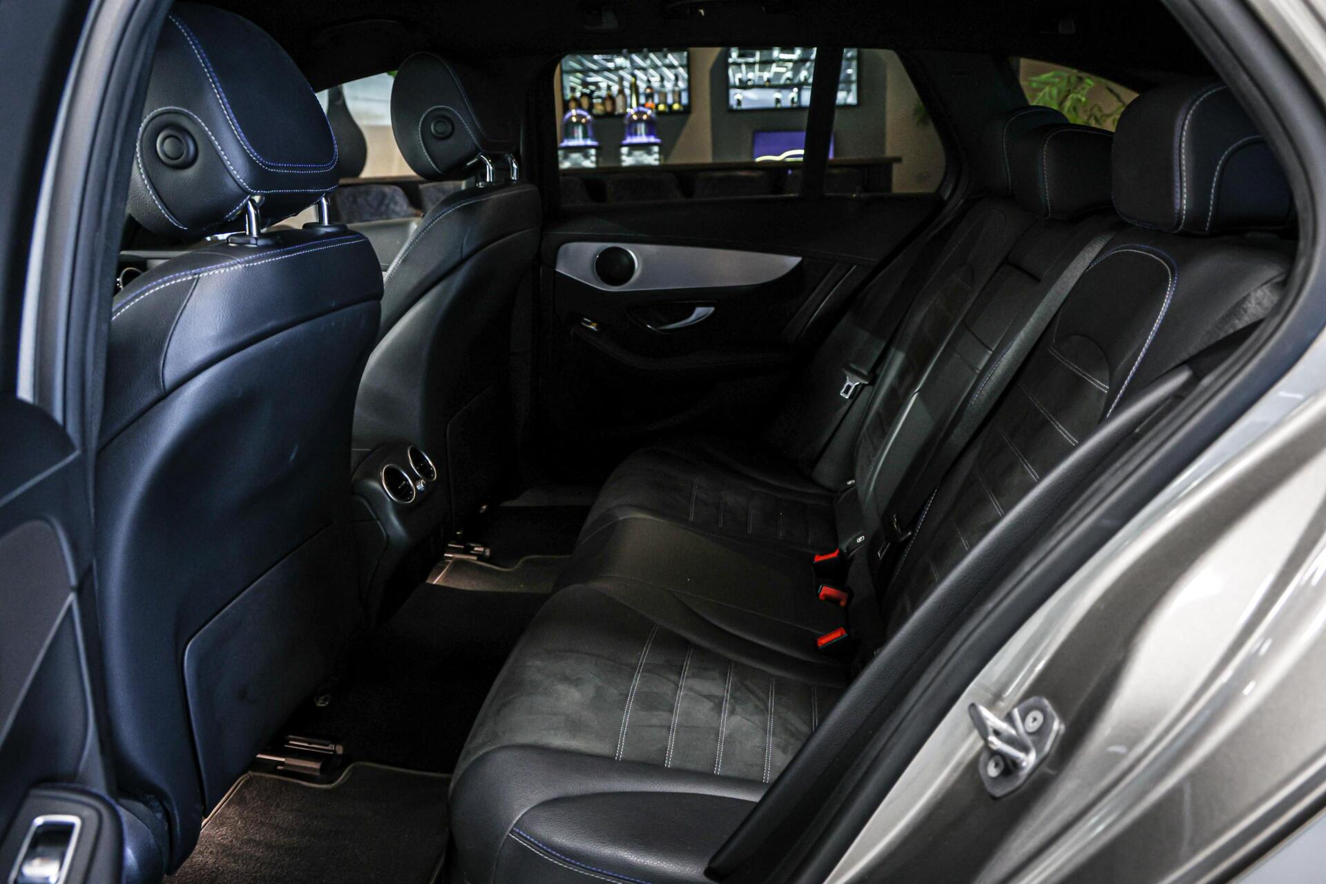 Foto van Mercedes-Benz C 300 E