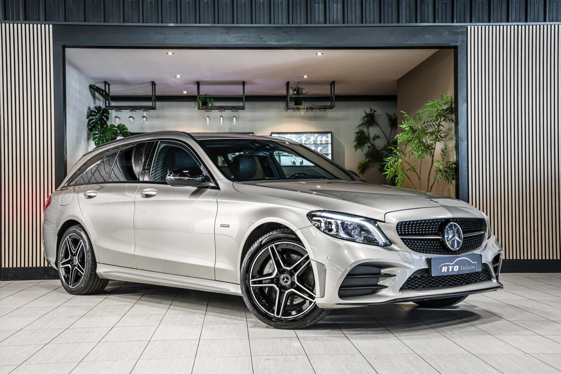 Foto van Mercedes-Benz C 300 E