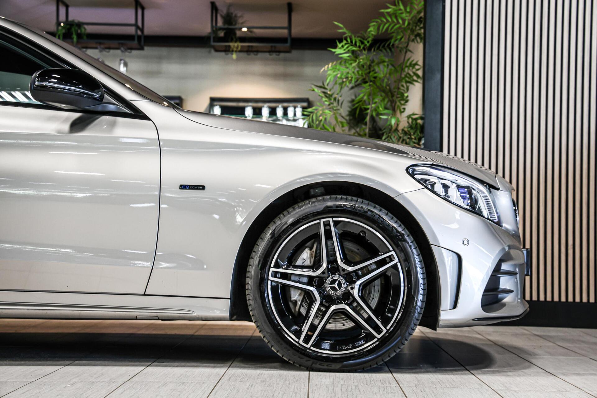 Foto van Mercedes-Benz C 300 E