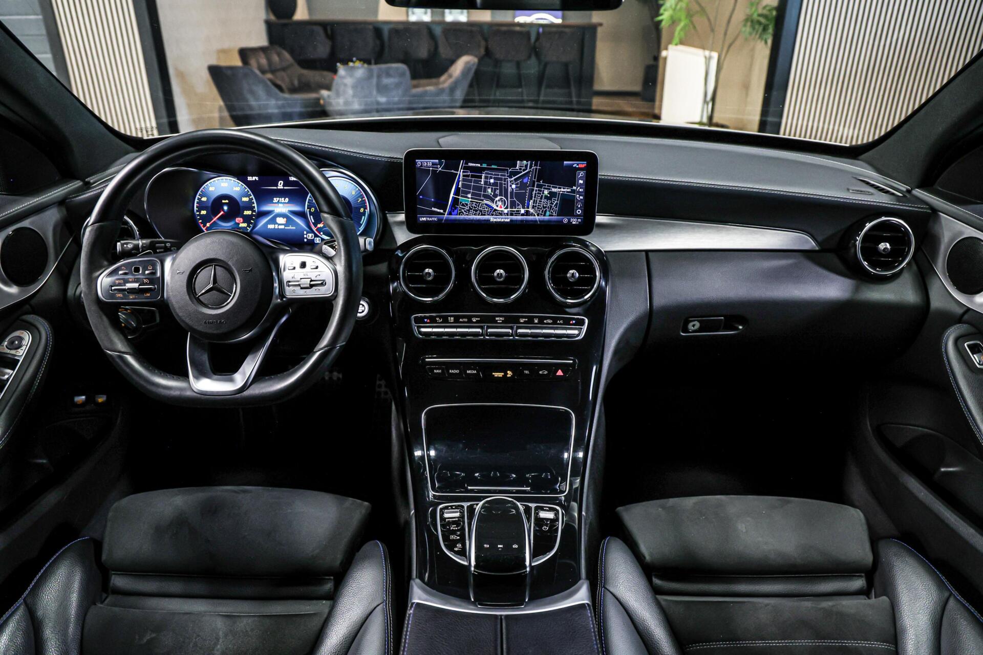 Foto van Mercedes-Benz C 300 E