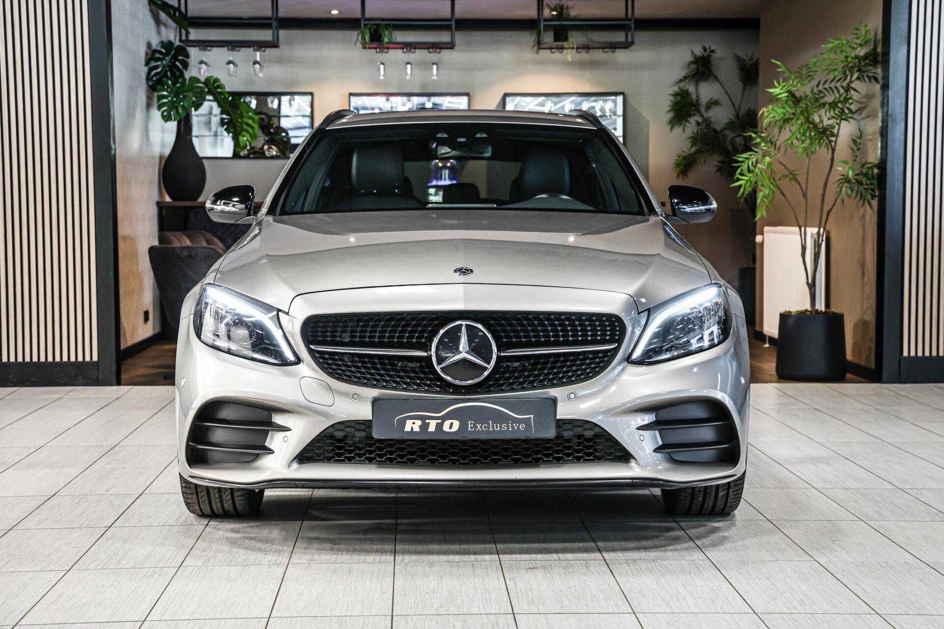 Foto van Mercedes-Benz C 300 E