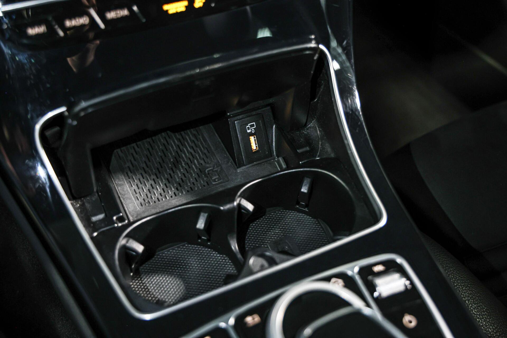 Foto van Mercedes-Benz C 300 E