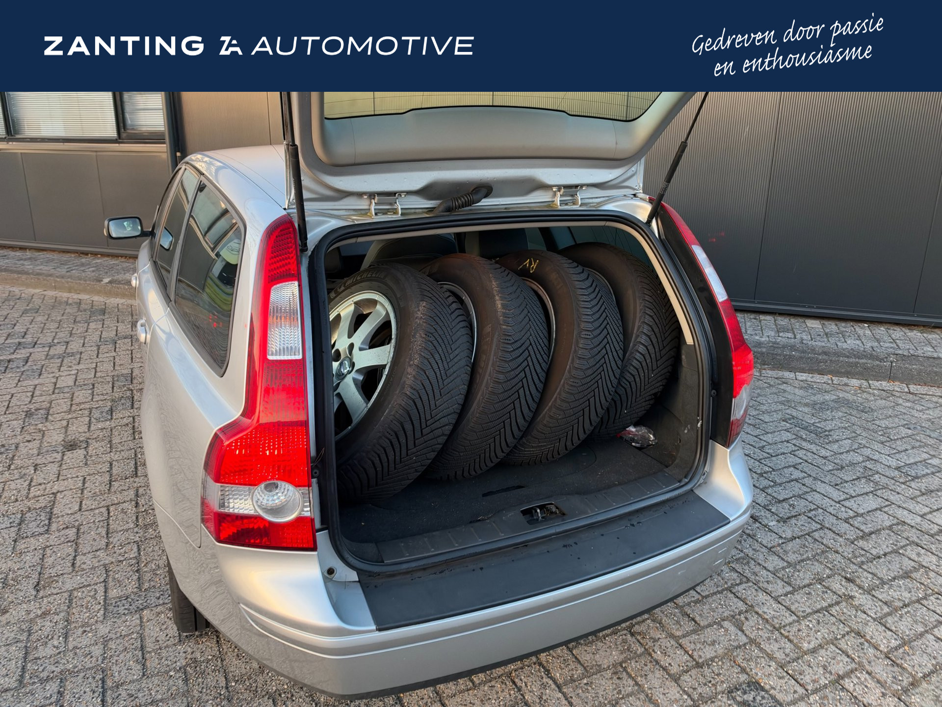 Foto van Volvo V50