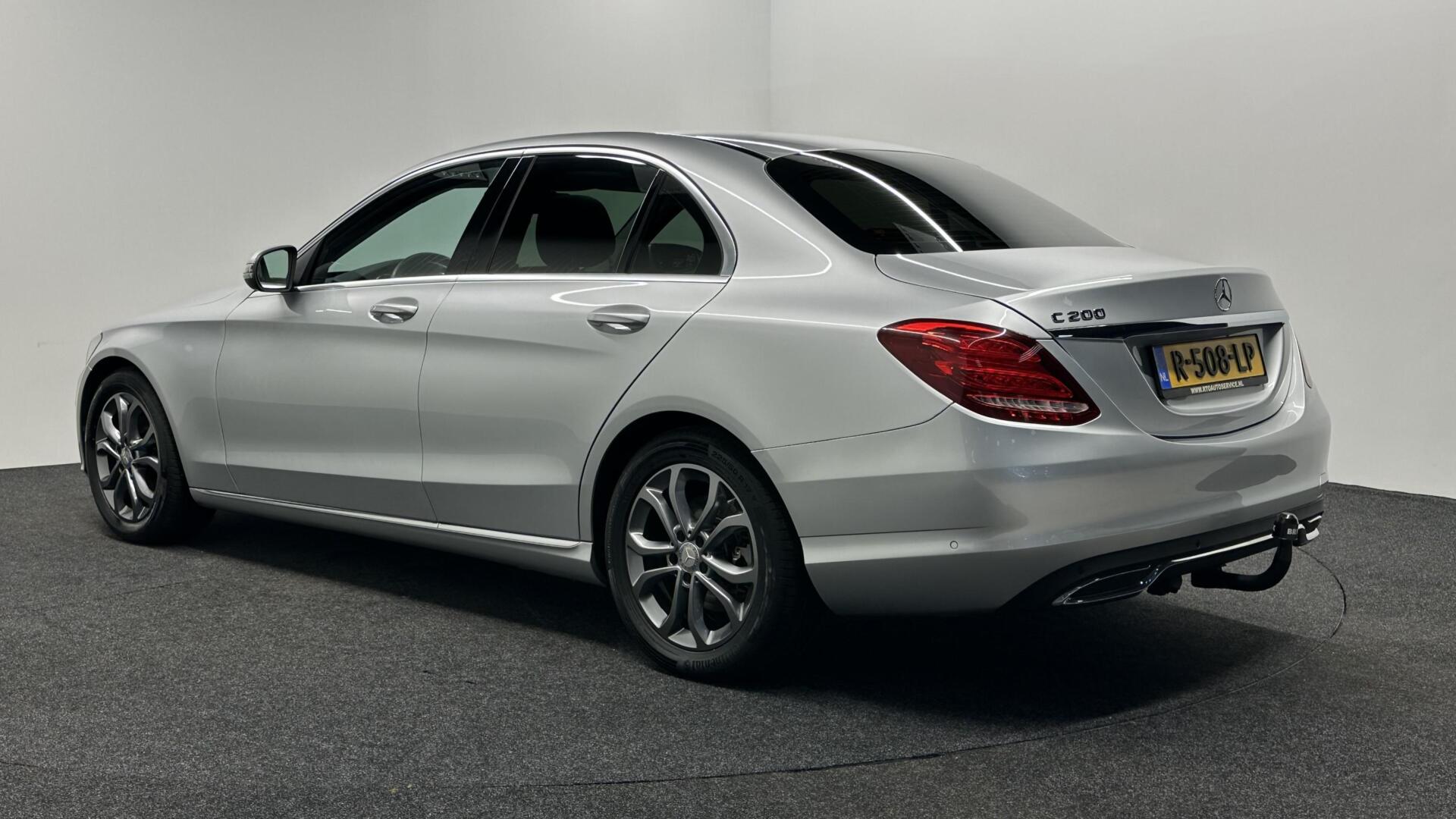 Foto van Mercedes-Benz C 200