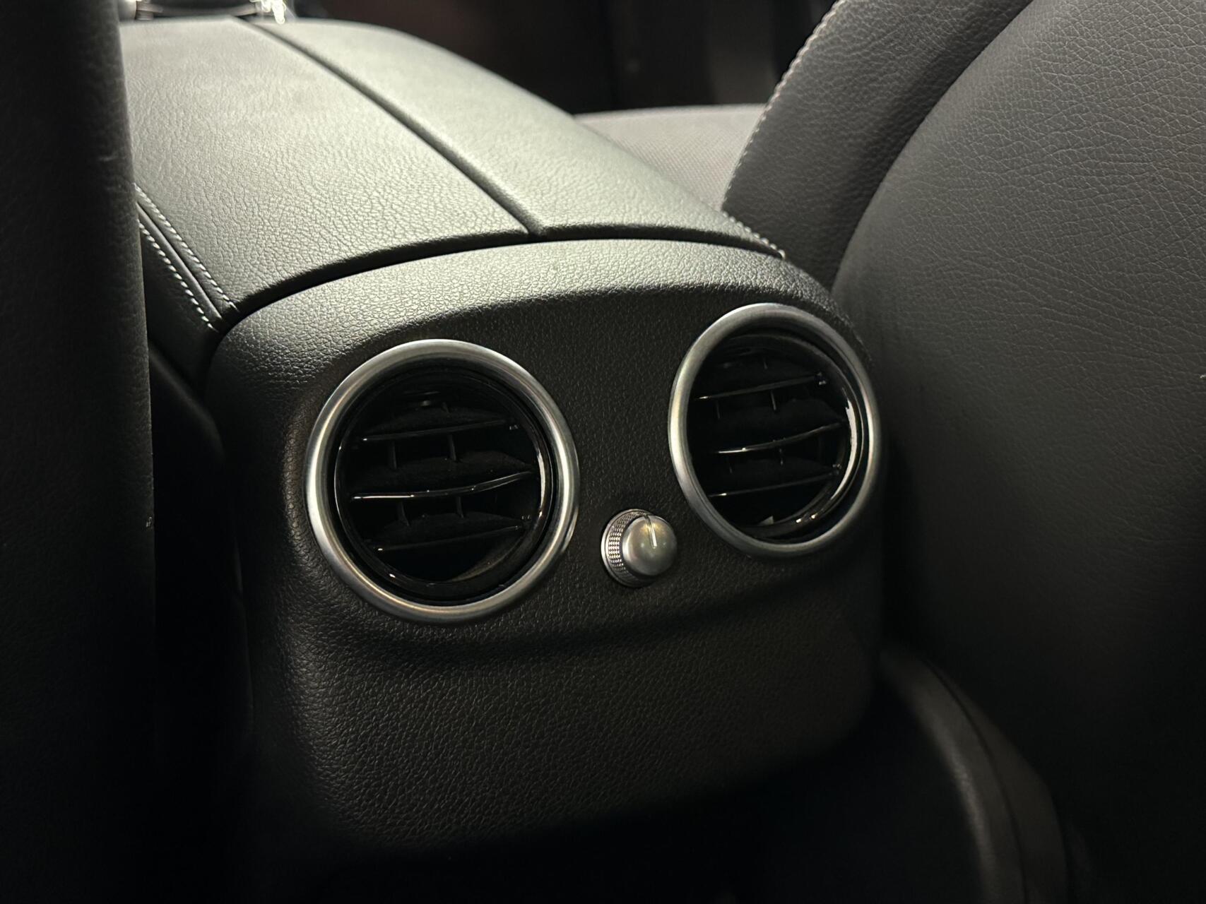 Foto van Mercedes-Benz C 200