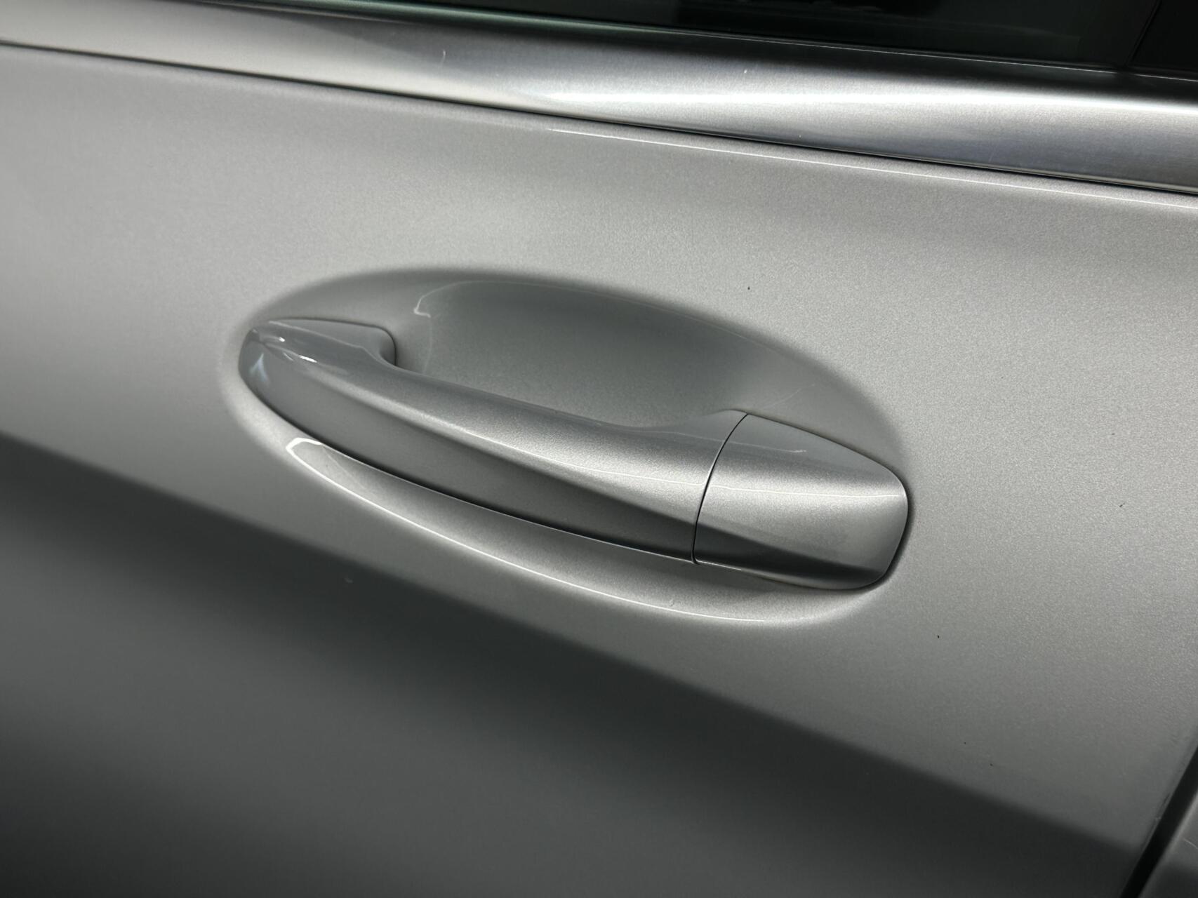 Foto van Mercedes-Benz C 200