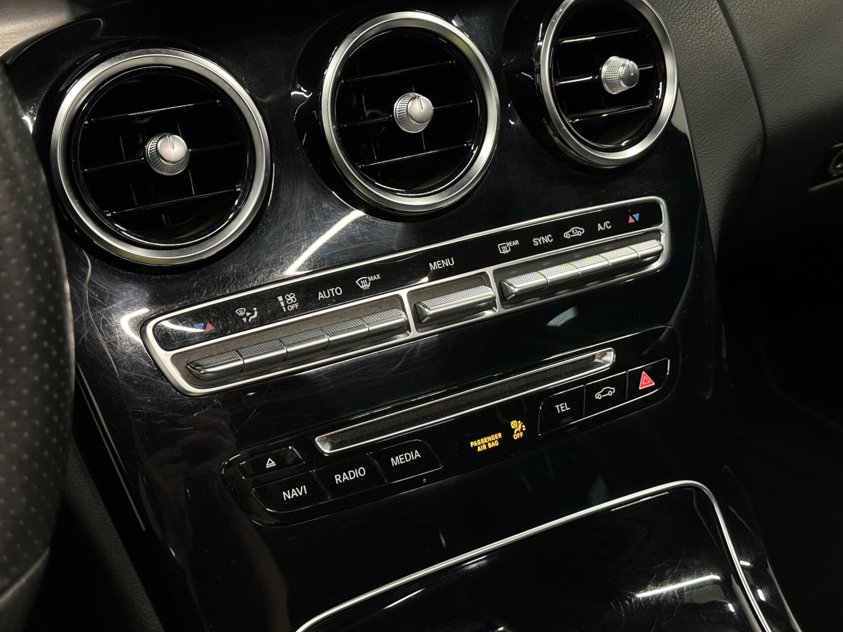 Foto van Mercedes-Benz C 200
