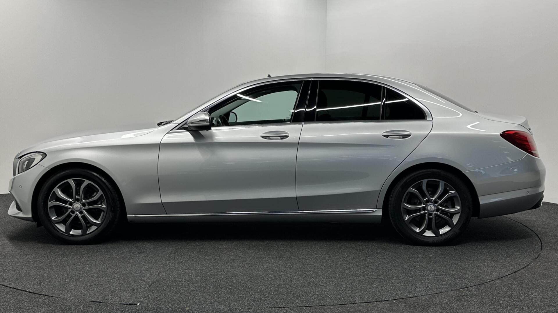Foto van Mercedes-Benz C 200