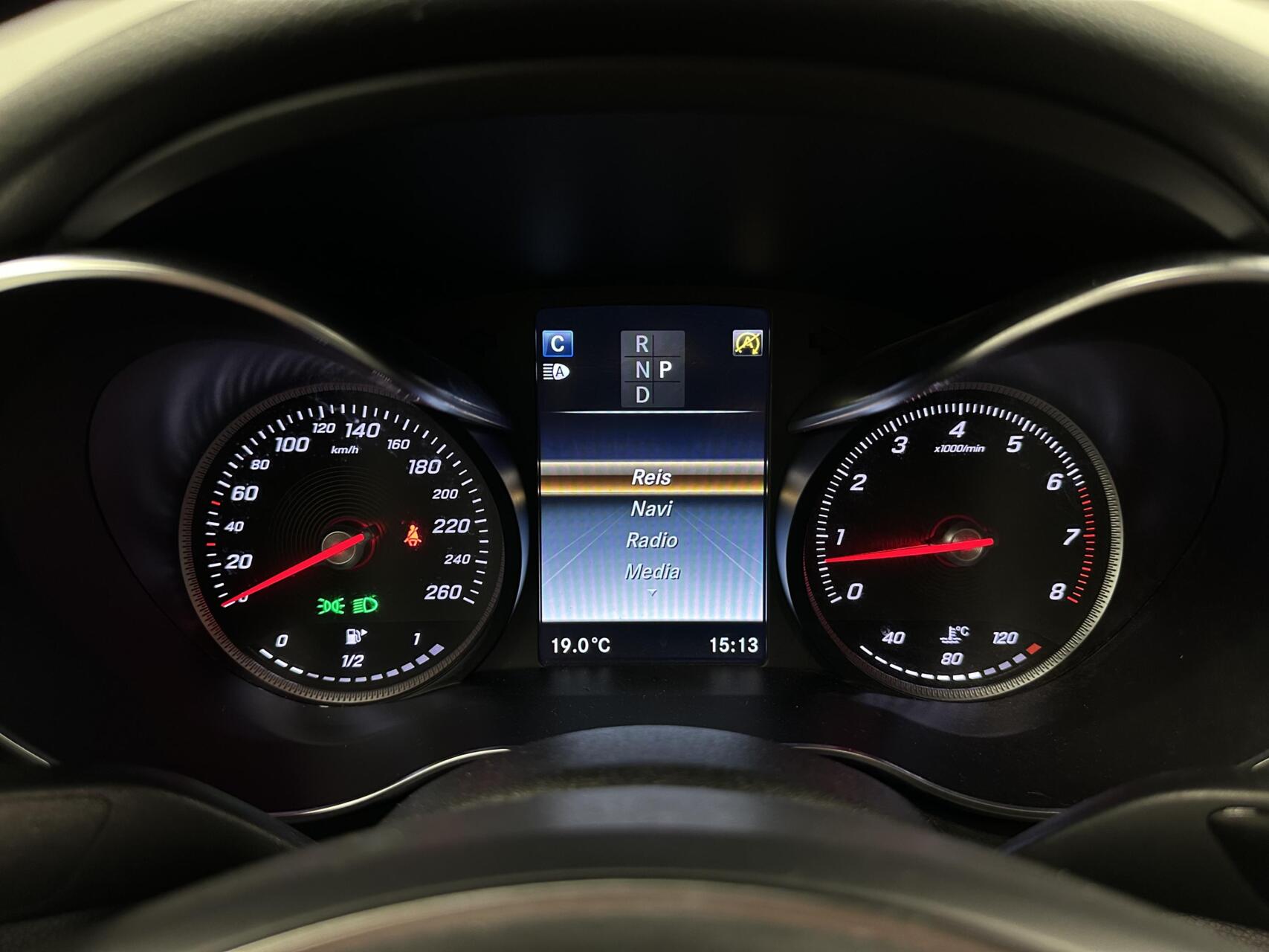 Foto van Mercedes-Benz C 200